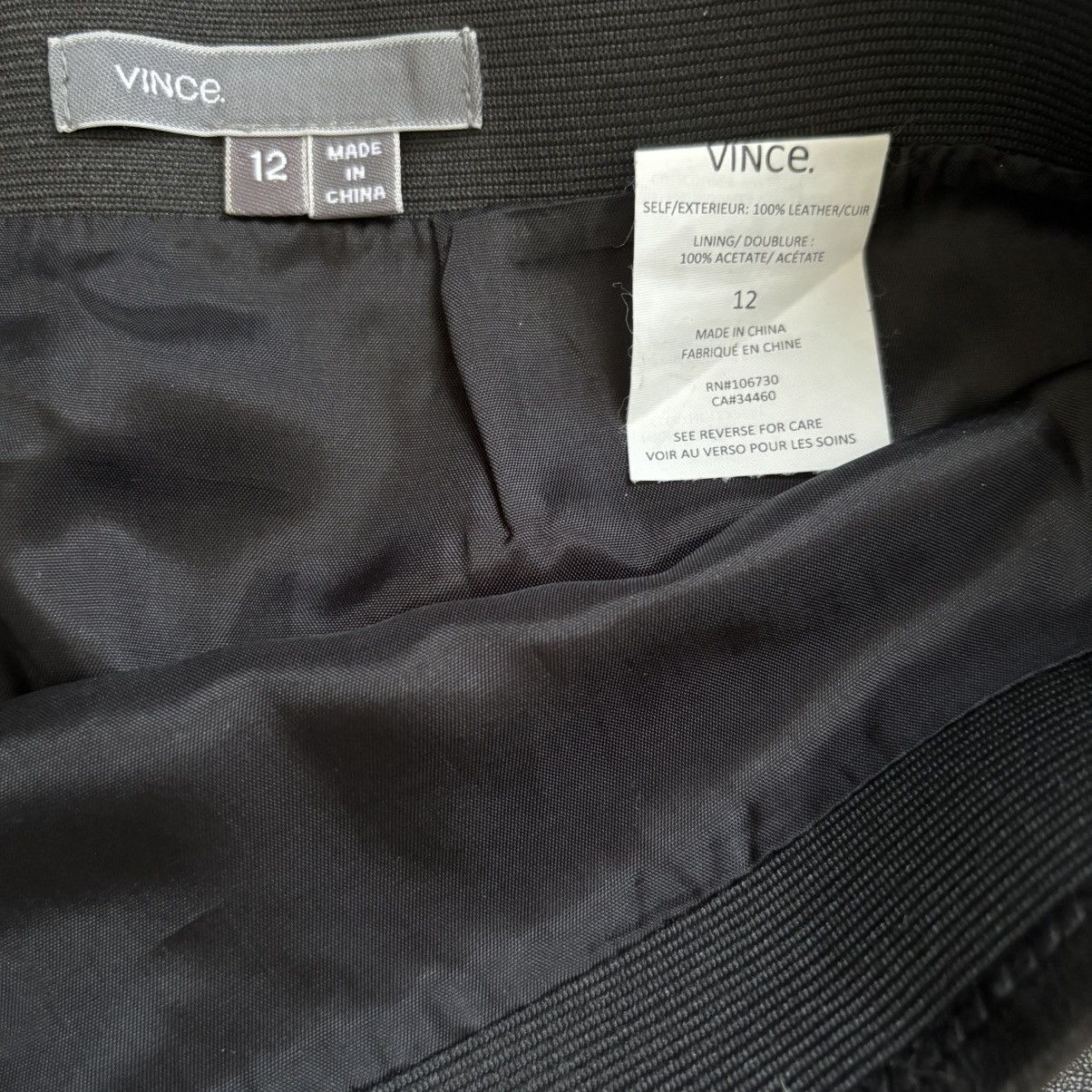 Vince Vince Black Lambskin Leather Perforated Mini Skirt 12 $595 Size 34" / US 12 / IT 48 - 4 Thumbnail