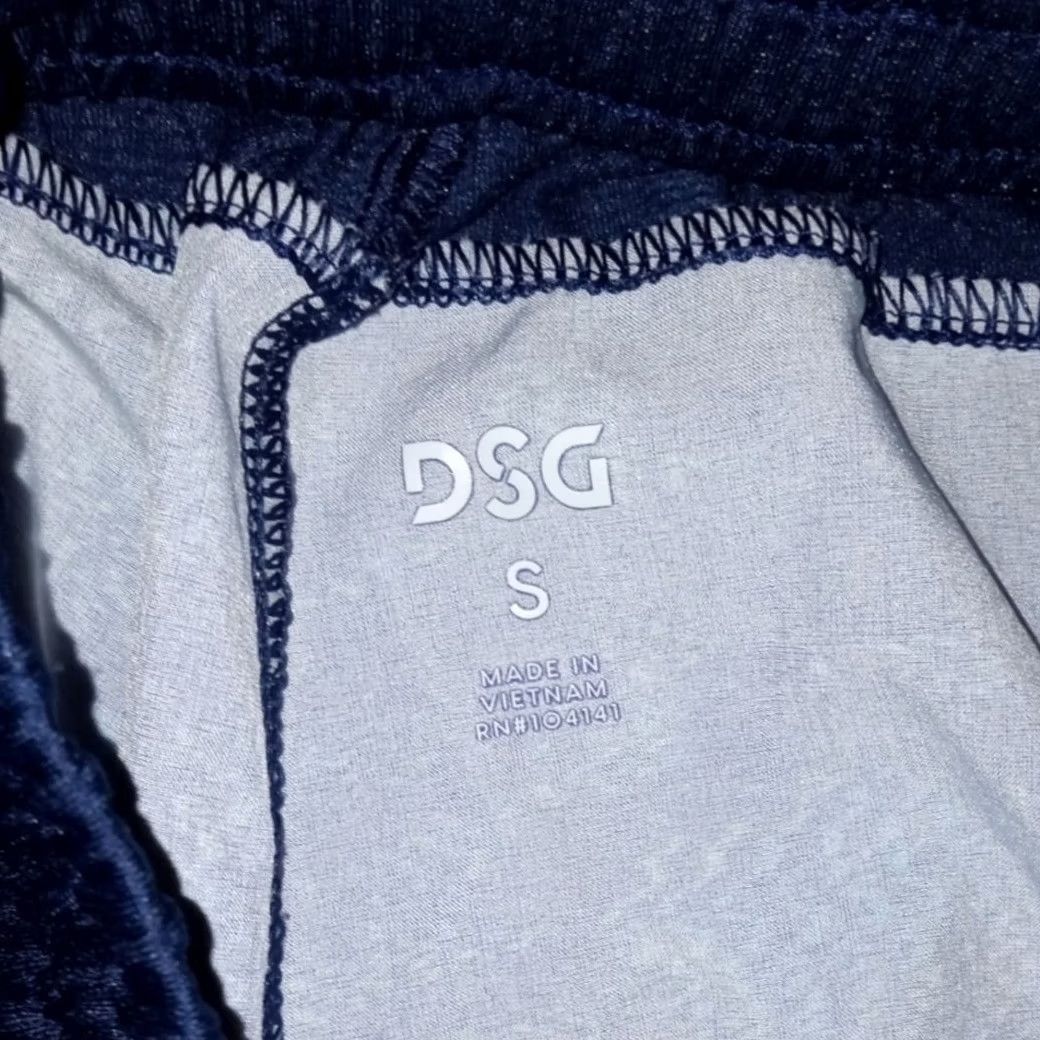 Vintage DSG Men Shorts with Zipper Pocket Blue Stride Sweat Pockets S Mens Regular Size Short Pants Size US 29 - 3 Thumbnail