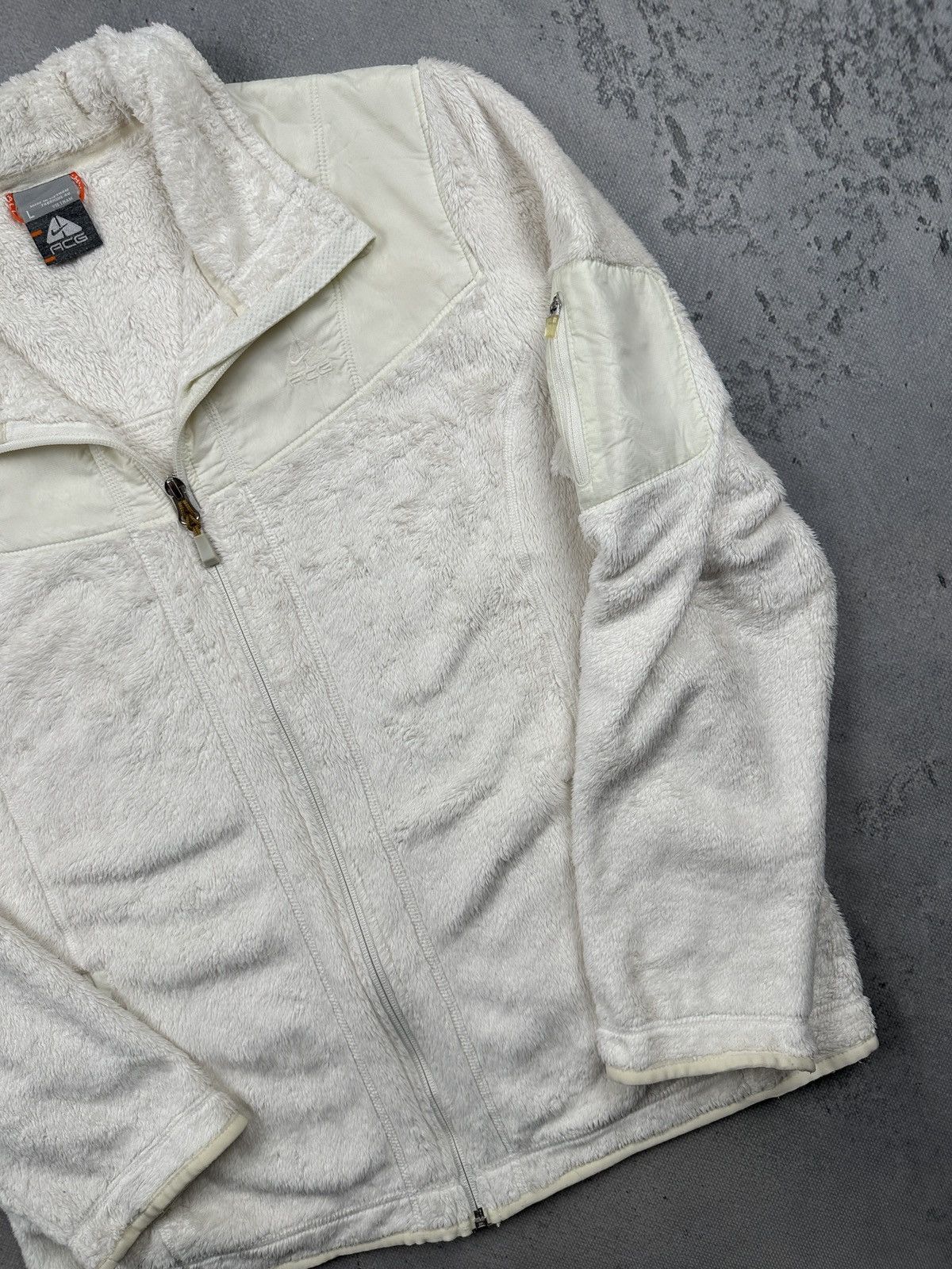 Nike ACG Nike ACG Vintage Sherpa Teddy Fleece Jacket White Full Zip Size L / US 10 / IT 46 - 3 Thumbnail