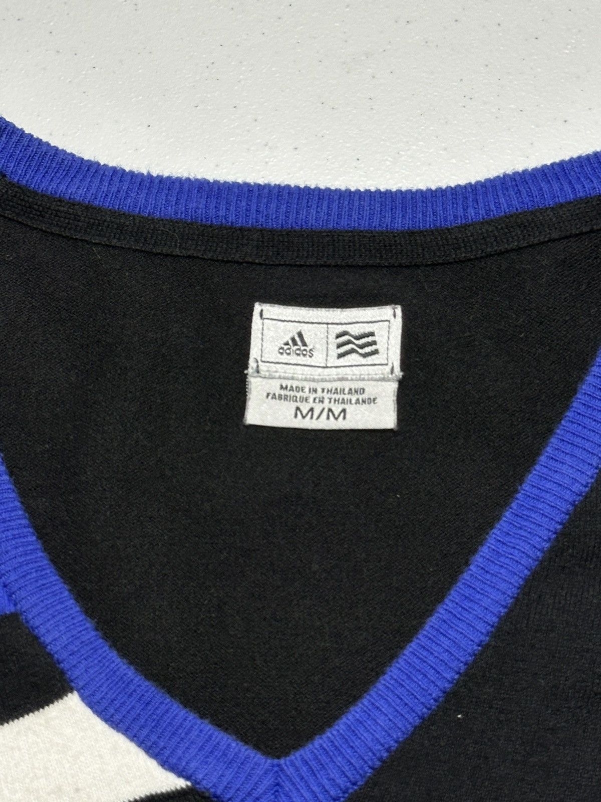 Adidas Adidas V Neck Sweatshirt Size US L / EU 52-54 / 3 - 3 Thumbnail