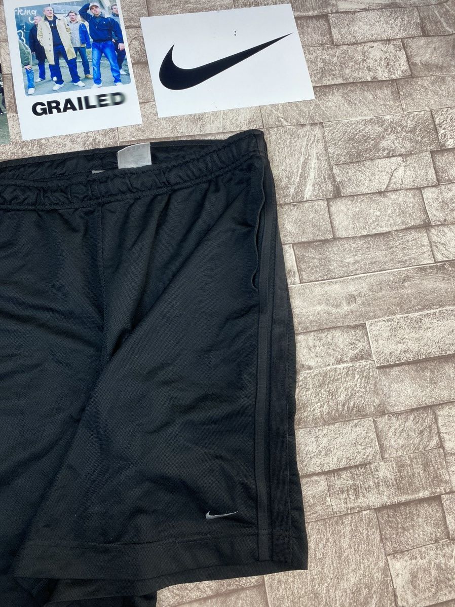 Nike × Vintage Vintage Nike Shorts Y2k style L Size US 38 / EU 54 - 7 Thumbnail