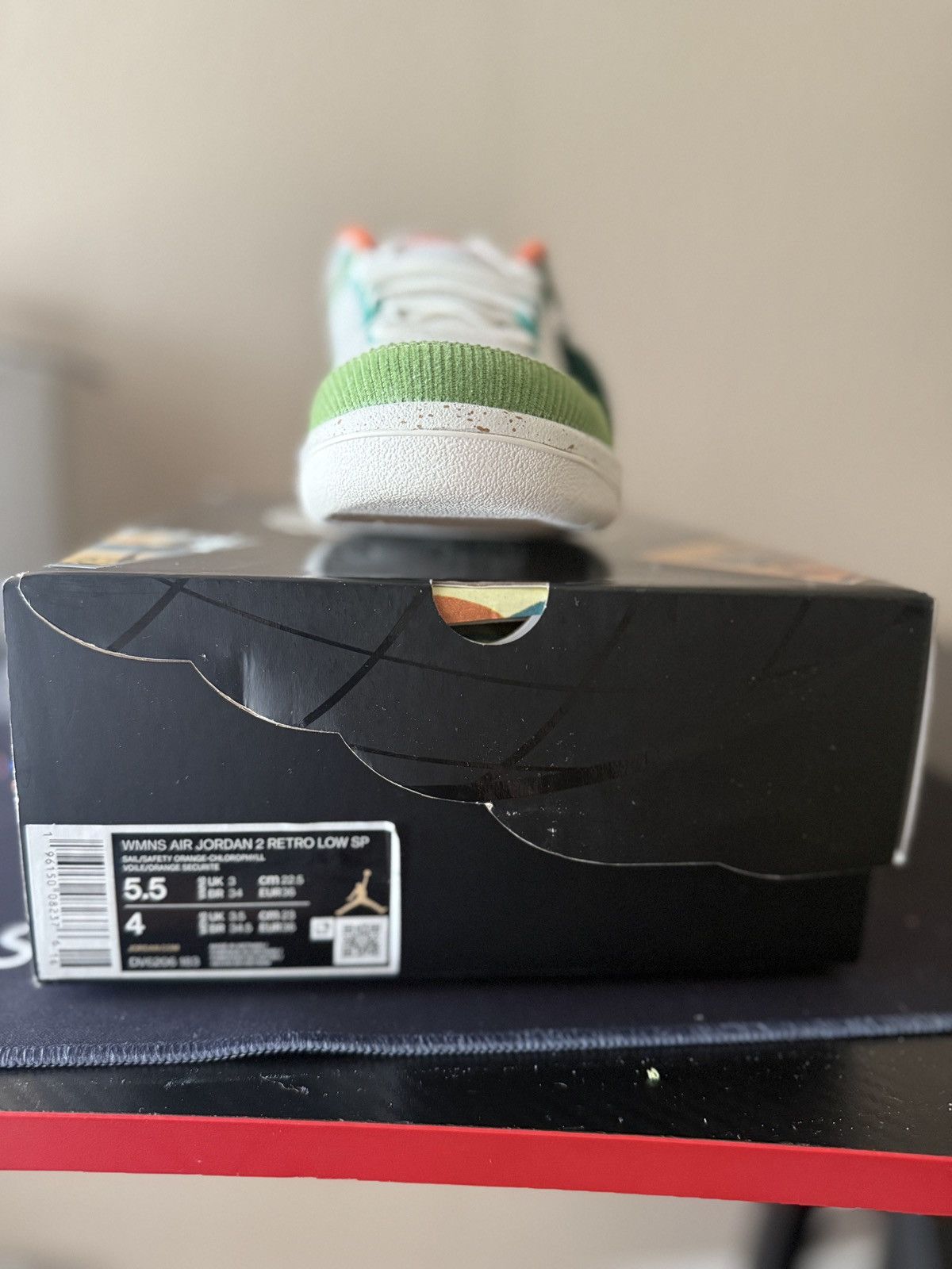 Jordan Brand WMNS AIR JORDAN 2 RETRO LOW SP Size US 5.5 / IT 35.5 - 4 Thumbnail