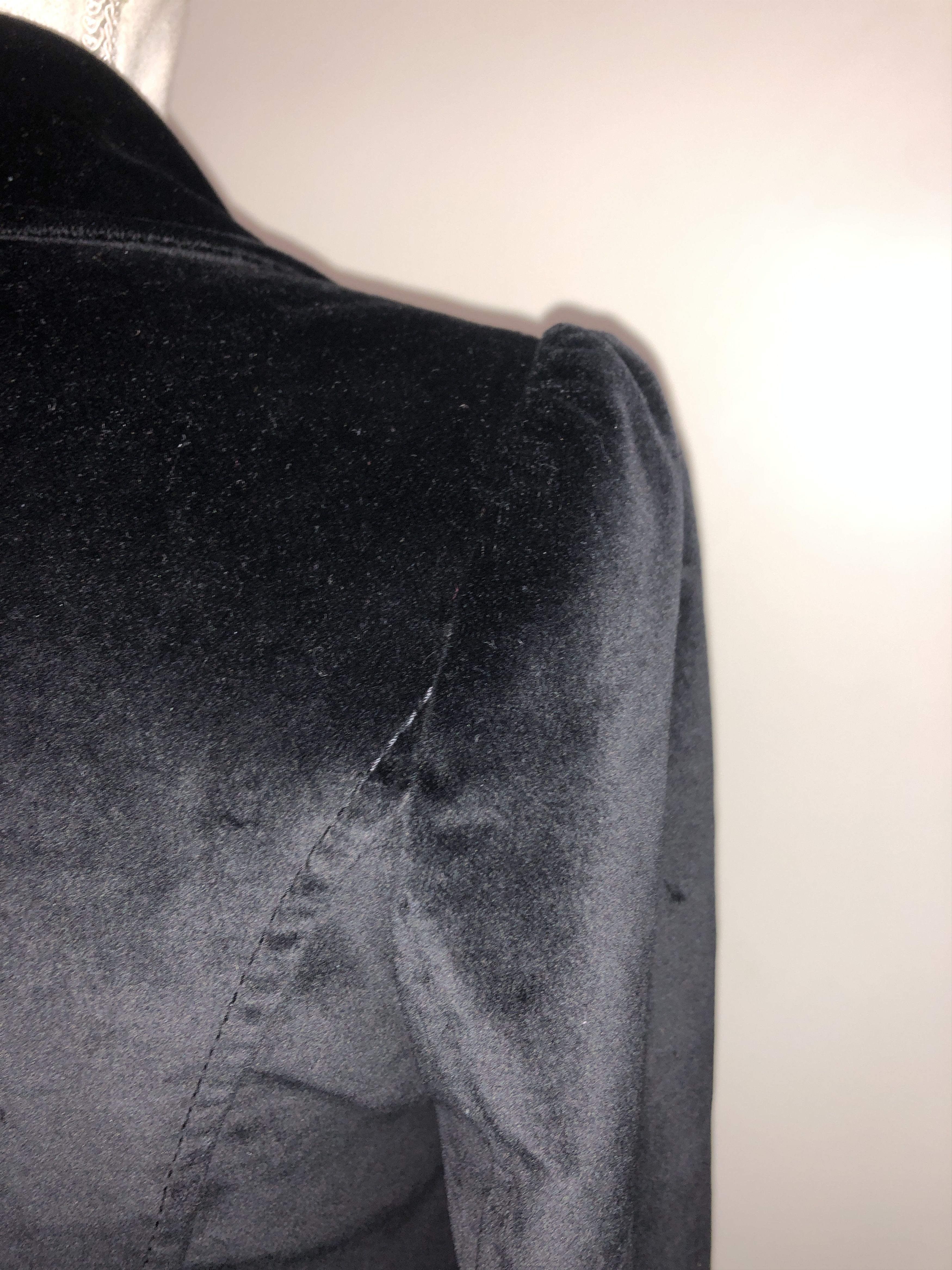 Alexander McQueen Black Velvet Embellished Jacket Size M / US 6-8 / IT 42-44 - 17 Thumbnail