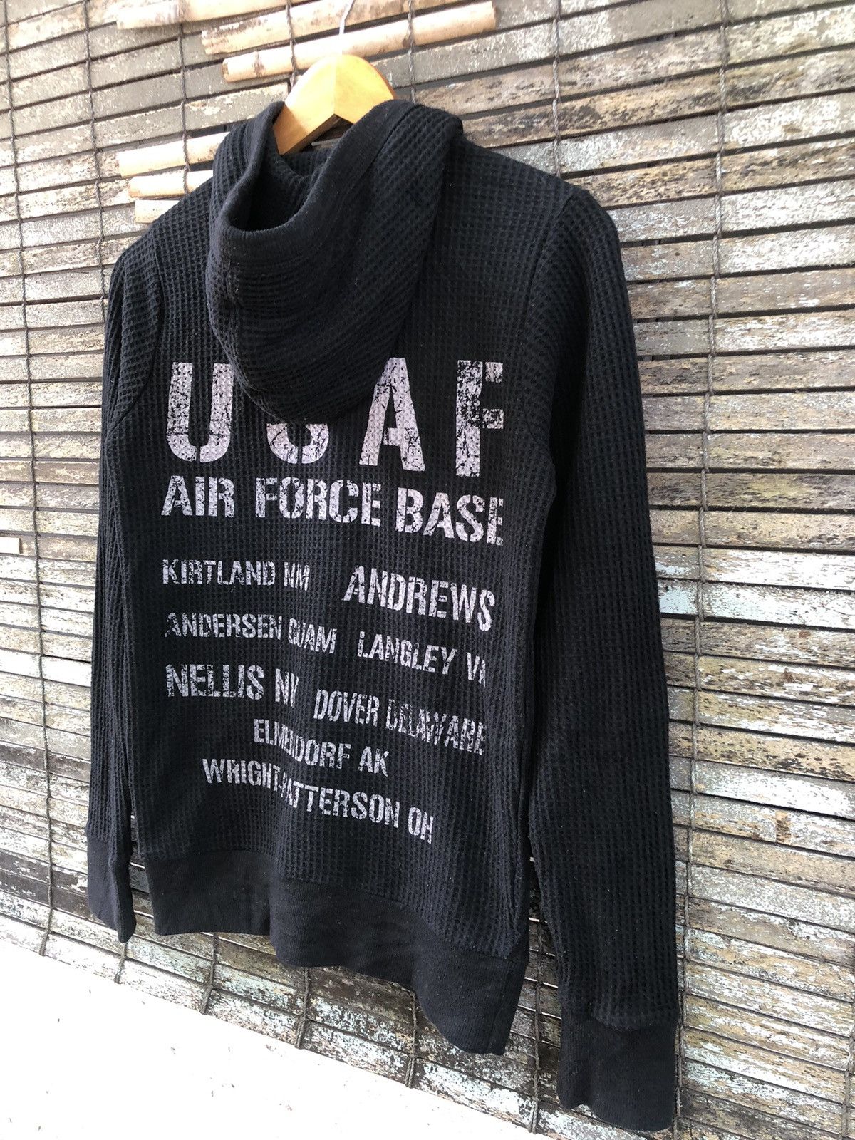 Japanese Brand × Vintage Vintage USAF Purple And Yellow Waffle Fullzipper Hoodies Size US S / EU 44-46 / 1 - 2 Thumbnail