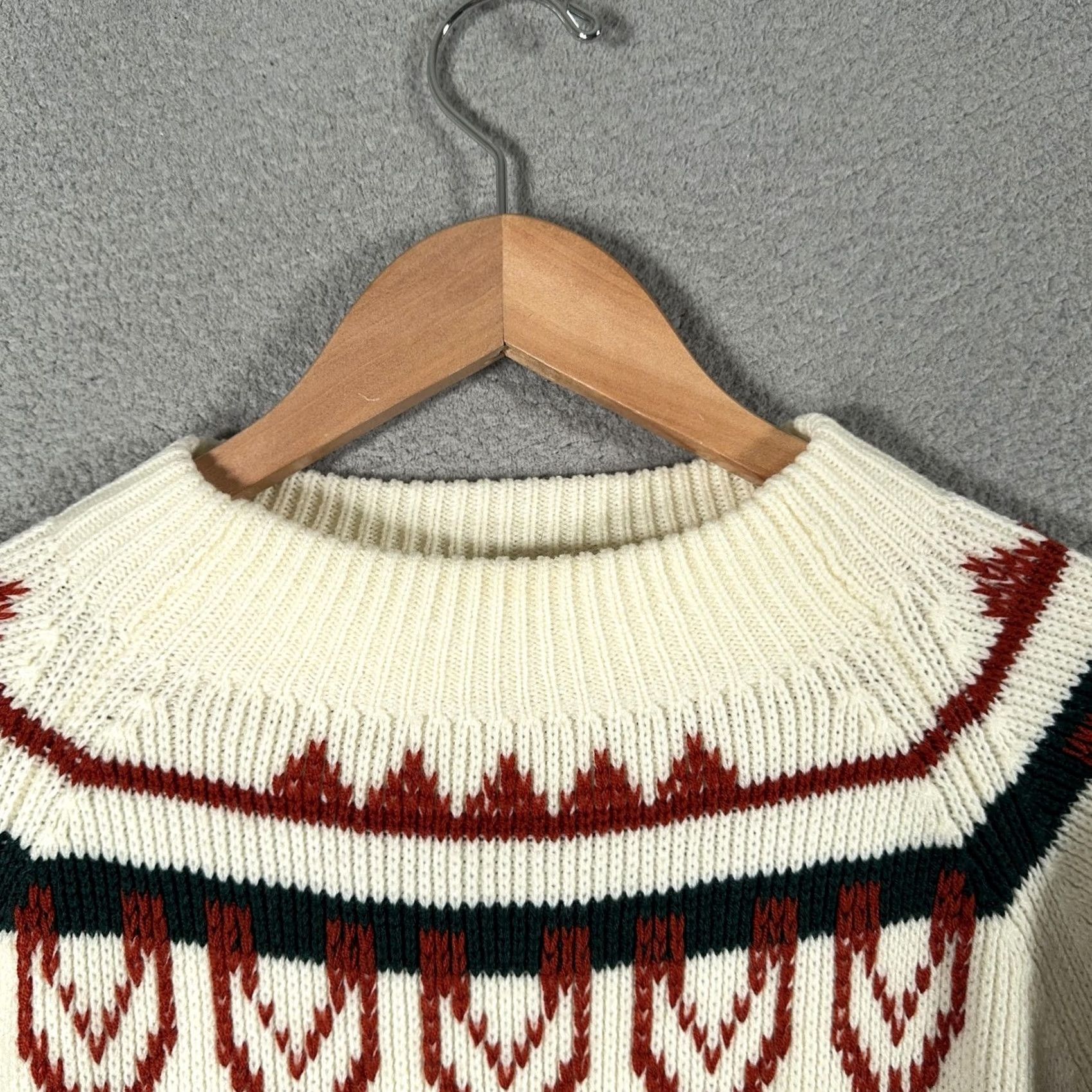 JCPenney VINTAGE JCPenney Sweater Mens Medium Green Nordic Fair Isle Ski Pullover 70s Size US M / EU 48-50 / 2 - 2 Thumbnail