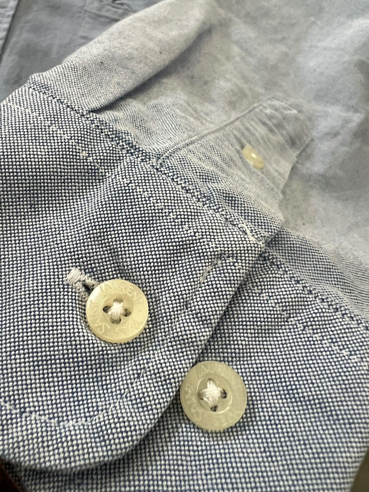 Yves Saint Laurent 1990s YSL Pour Homme Chambray Button Down Shirt Size US L / EU 52-54 / 3 - 6 Thumbnail