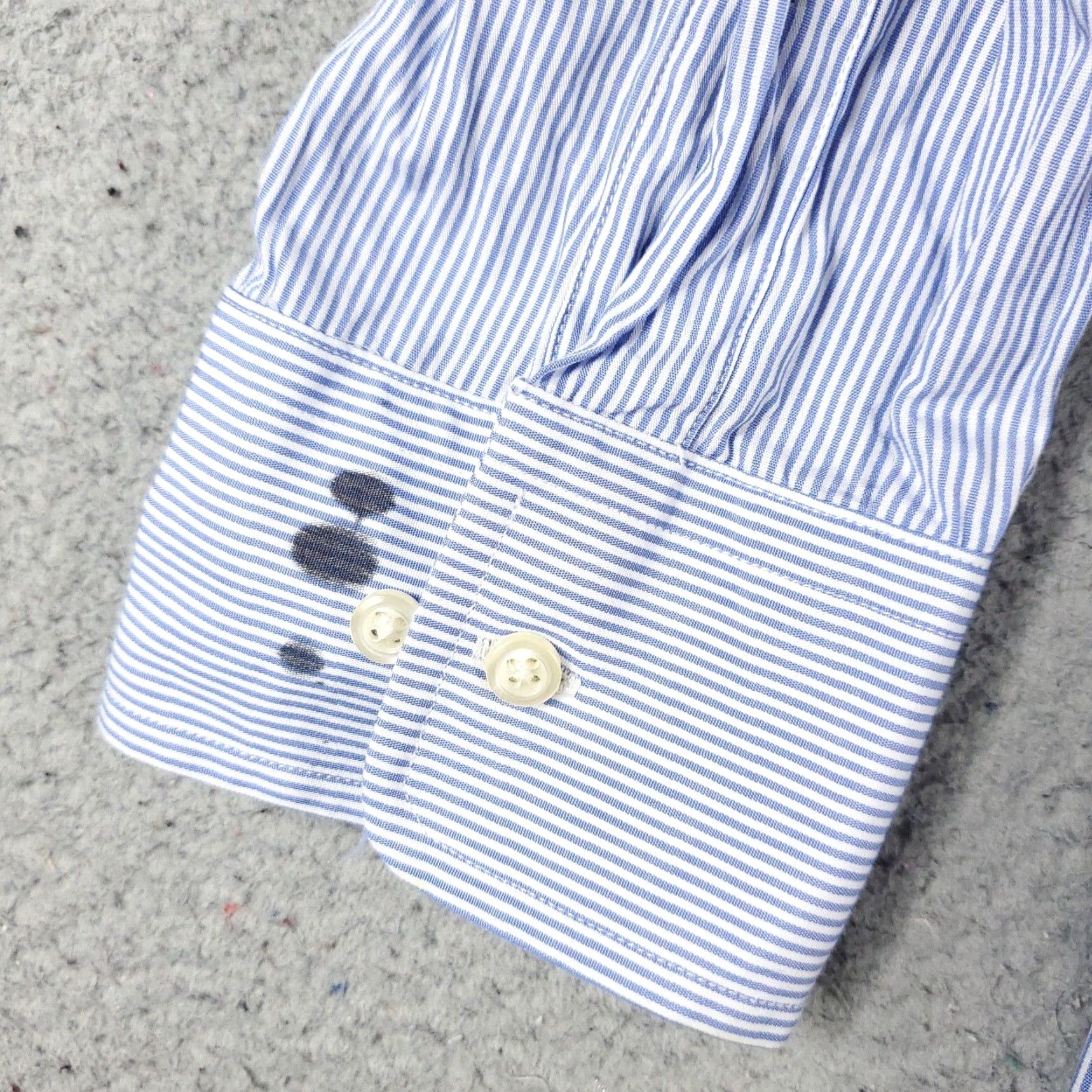 Tommy Hilfiger Tommy Hilfiger Button-Up Shirt Mens Large Blue Striped Long Sleeve Casual Regular Fit Size US L / EU 52-54 / 3 - 3 Thumbnail