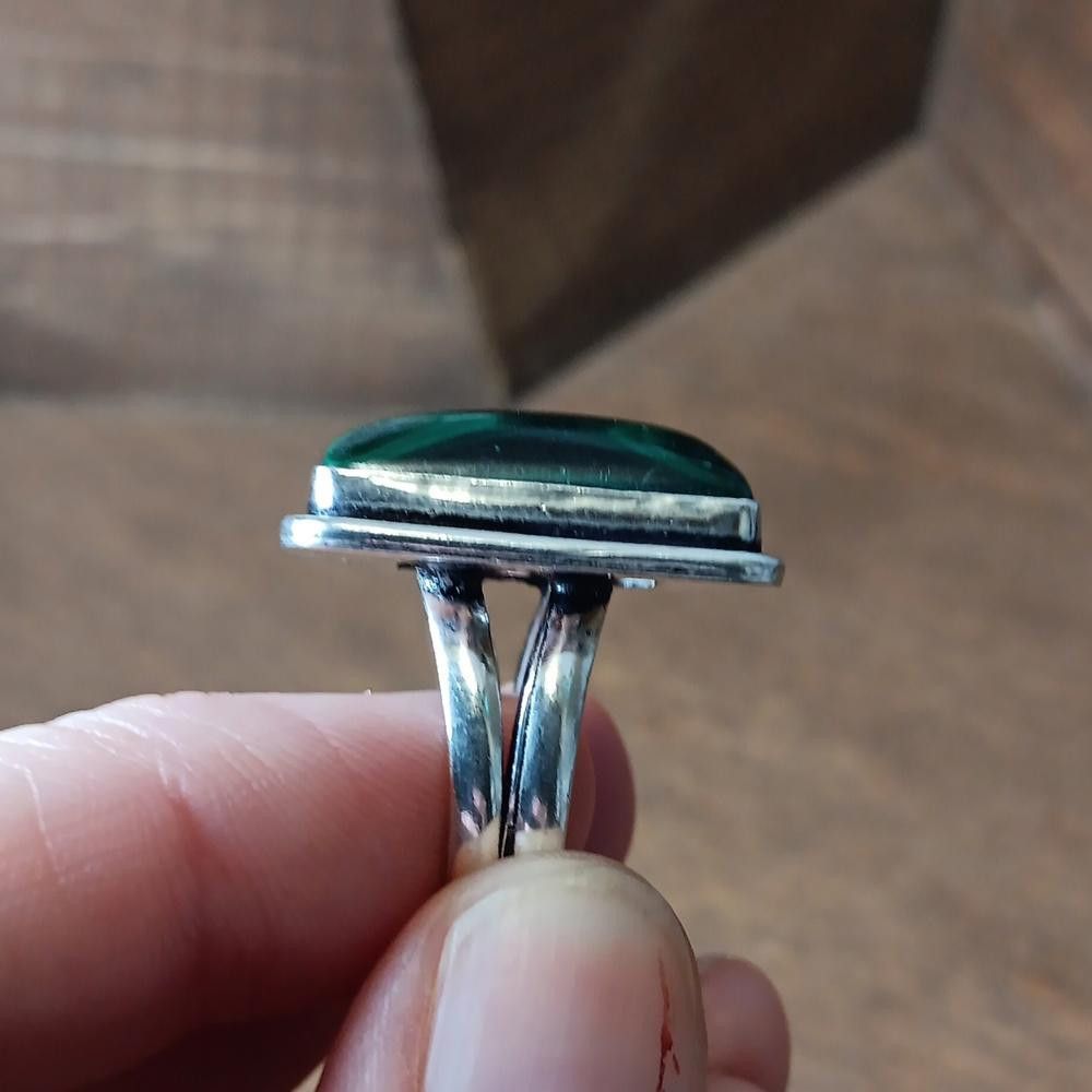 Designer Malachite gemstone ring, sz 8.5 Size ONE SIZE - 4 Thumbnail