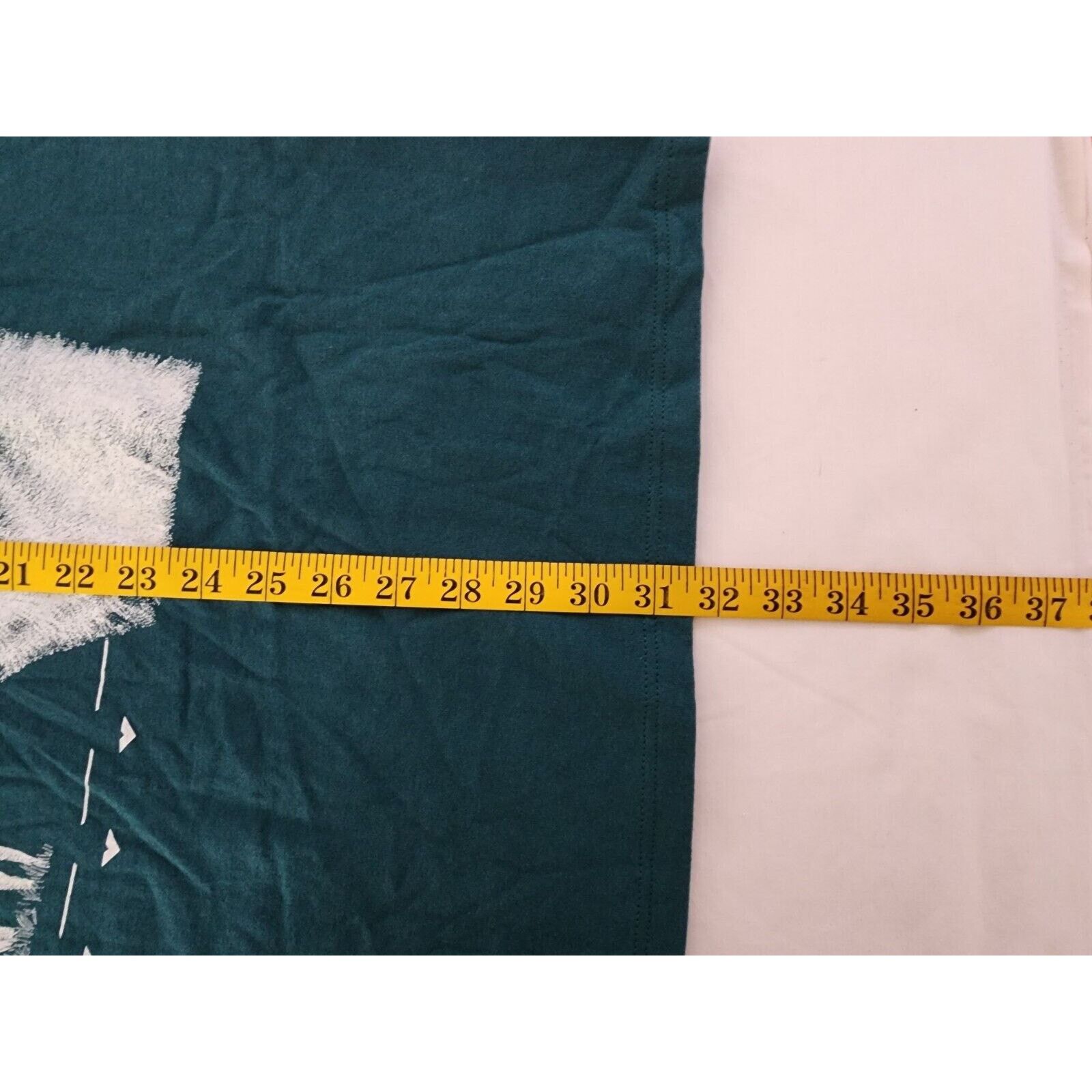 Jerzees Vintage Wolf Shirt Green Jerzees Black Hills T-Shirt Tee 90s Size US L / EU 52-54 / 3 - 7 Thumbnail