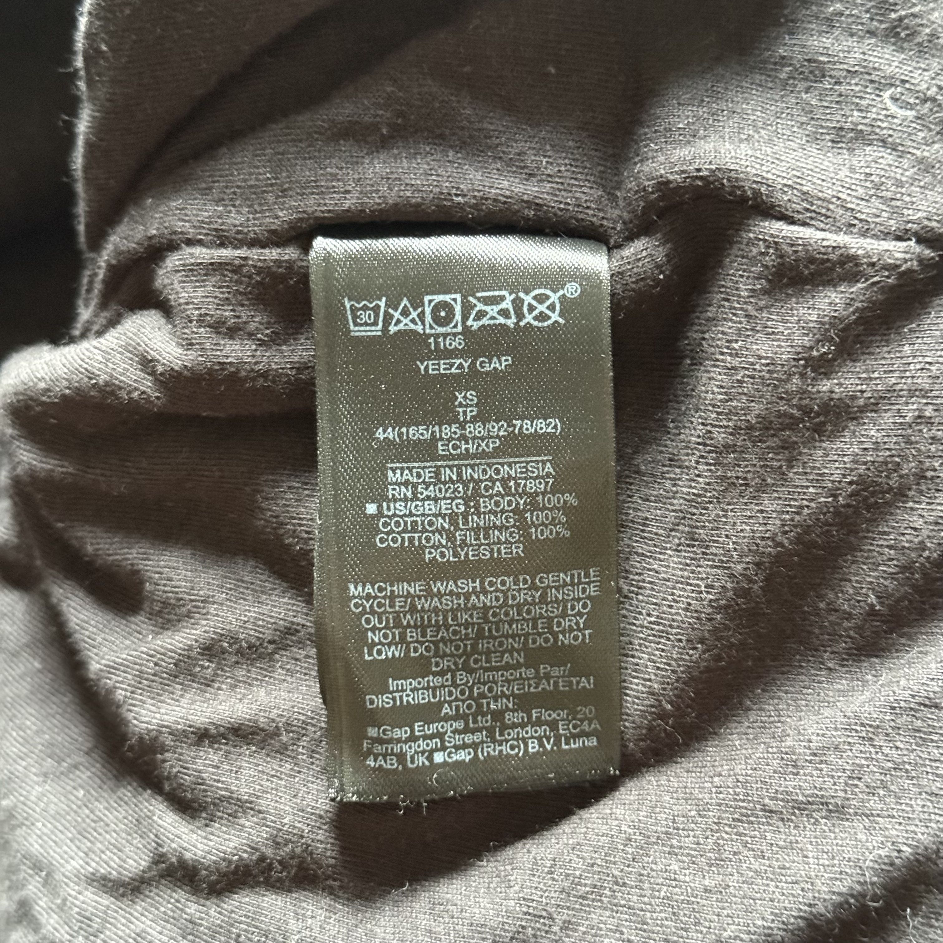 Balenciaga × Gap × Yeezy YEEZY GAP Balenciaga Padded Hoodie Black – Oversized Fit Size US XS / EU 42 / 0 - 4 Thumbnail