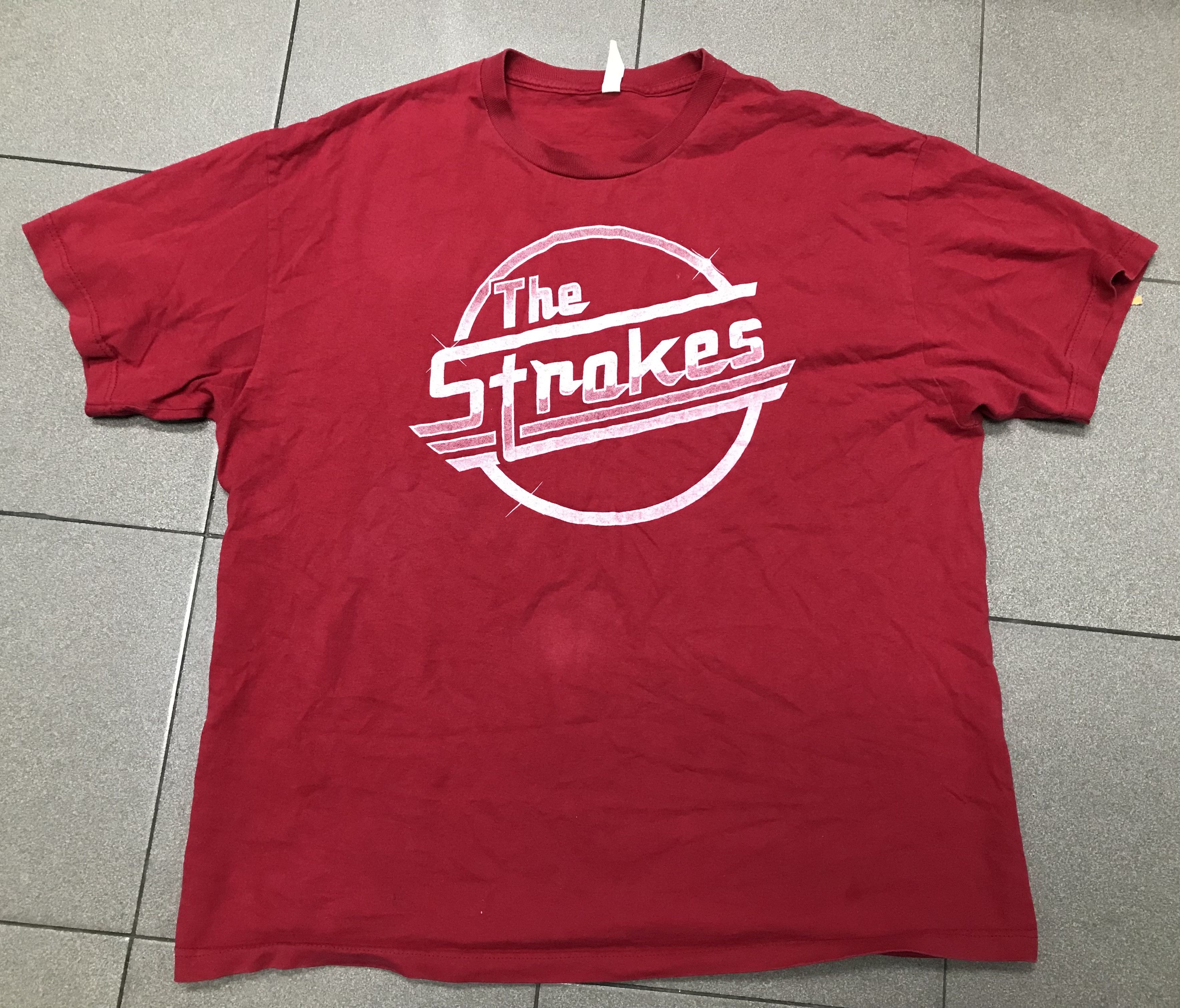 Band Tees THE STROKES Size US XL / EU 56 / 4 - 1 Thumbnail