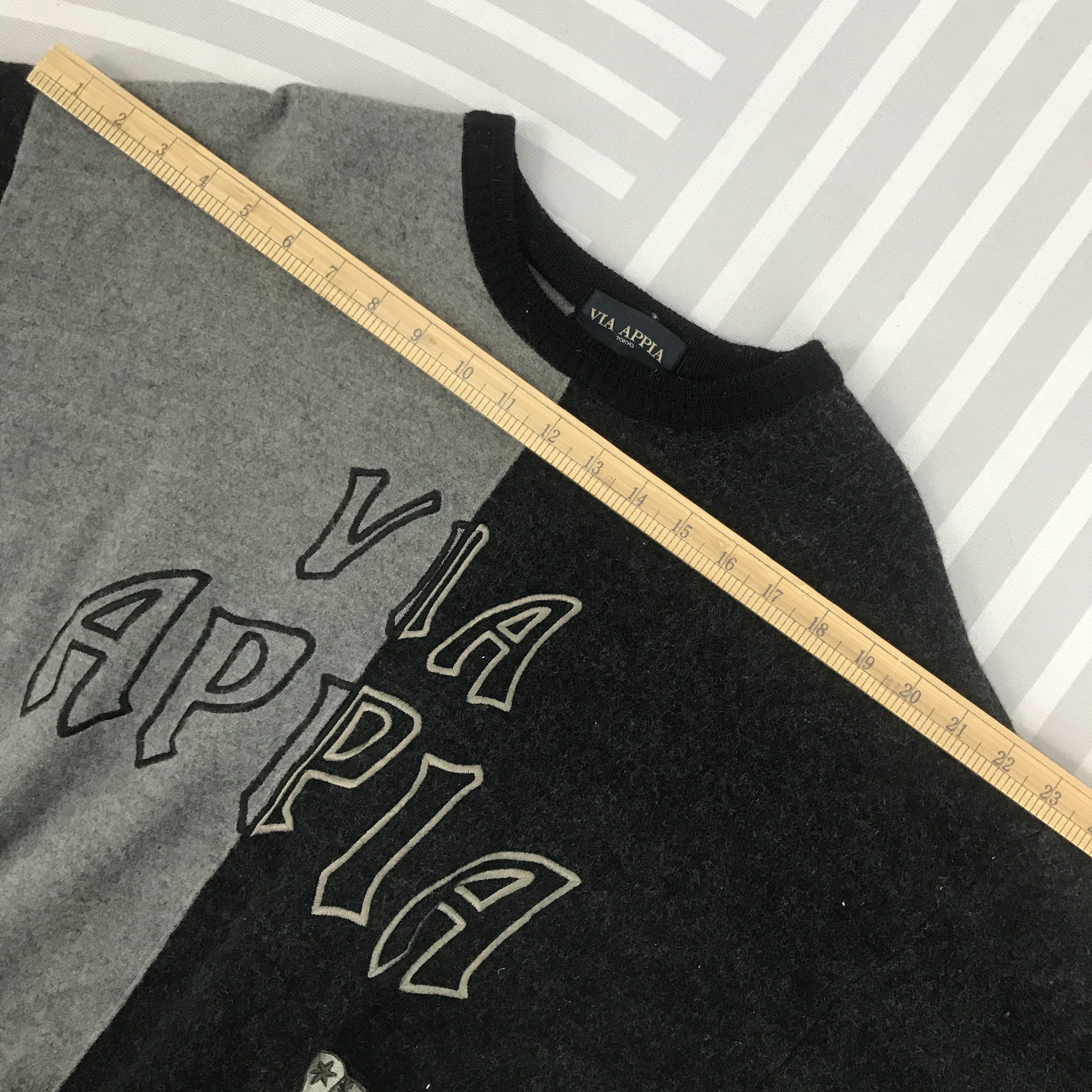 Japanese Brand × Vintage Vintage Via appila Japan design wool sweatshirt Size US L / EU 52-54 / 3 - 6 Thumbnail
