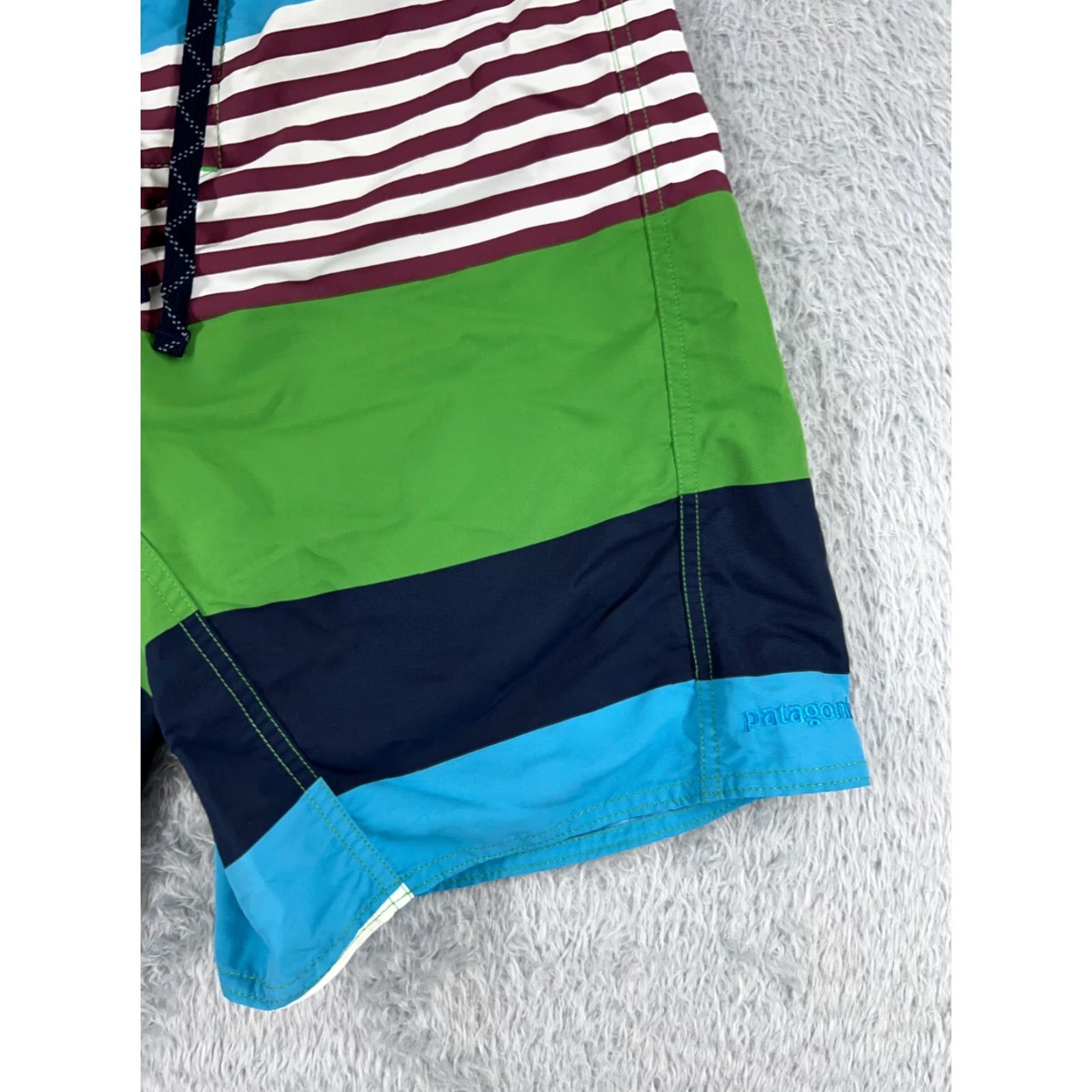 Patagonia Patagonia Board Shorts Mens 28 Blue Green Stripe Nylon 100% Beach Pockets Zipper Surfing Size US 28 / EU 44 - 2 Thumbnail