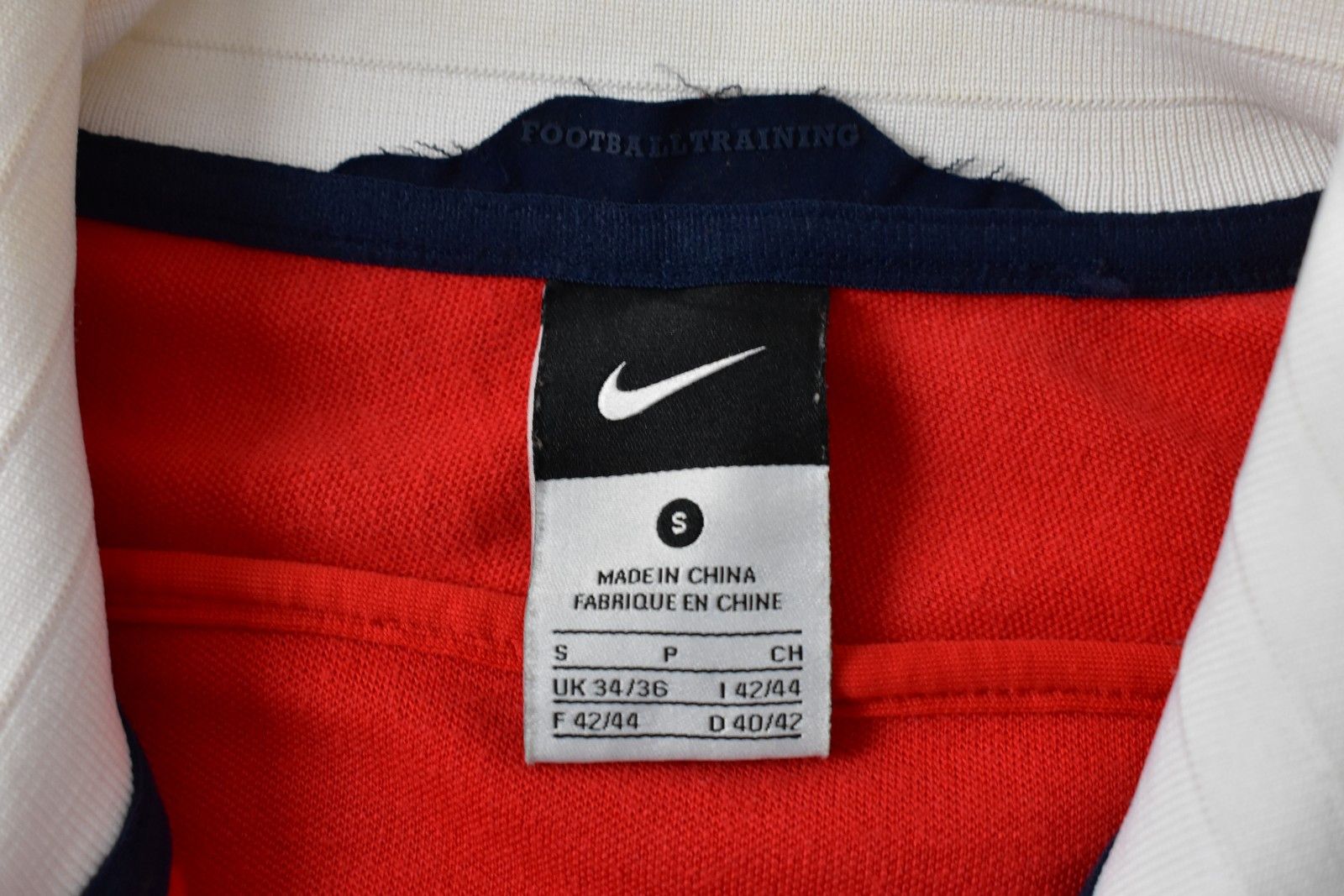 Nike POLSKA NIKE Poland ZIP Sweatshirt SIZE S (adults) Size US S / EU 44-46 / 1 - 6 Thumbnail