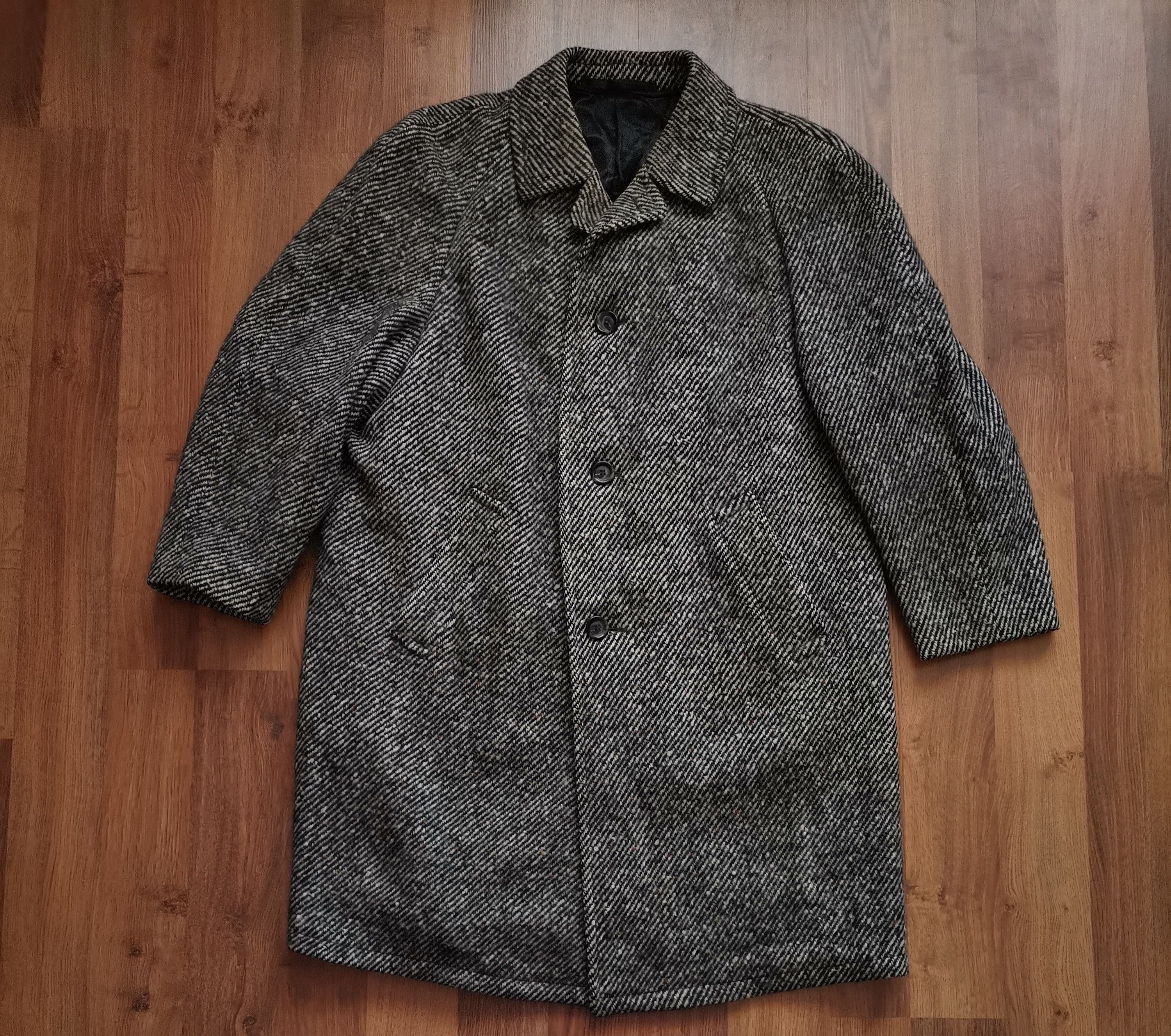 Tudor × Vintage Vintage Tudor Wool Coat Size US L / EU 52-54 / 3 - 1 Thumbnail