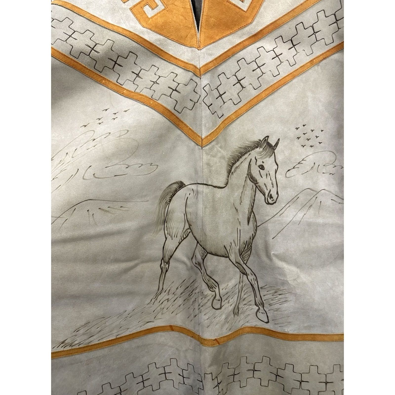 Vintage VTG Leather Poncho Fringe Beige Wild Horse Artwear Western Southwest Poncho Womens One Size Brown Leather Fringe 90s Style Vintage Mens Womens Size ONE SIZE - 3 Thumbnail