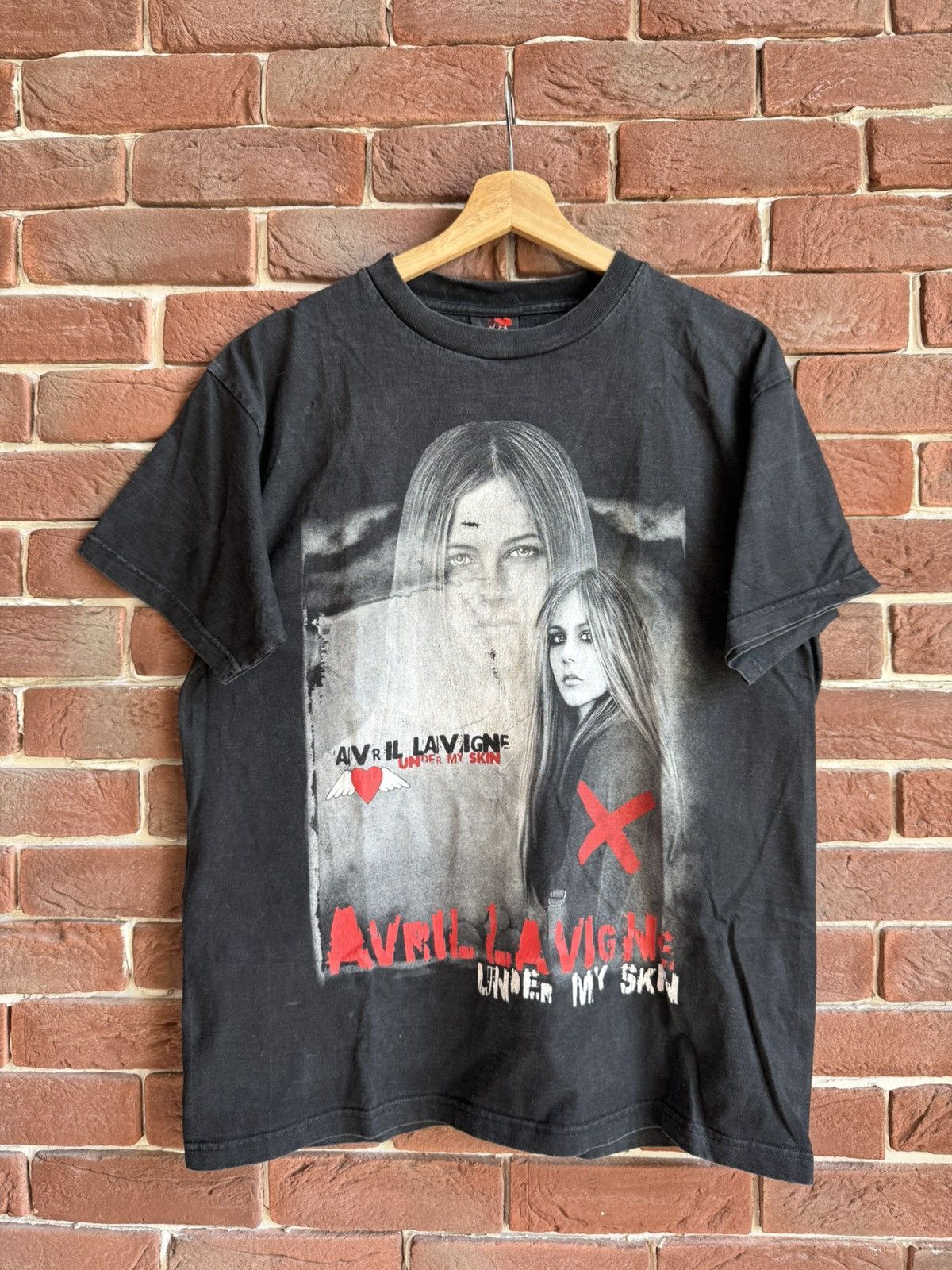 楽天市場】M&O AVRIL LAVIGNE アヴリルラヴィーン BONEZ TOUR
