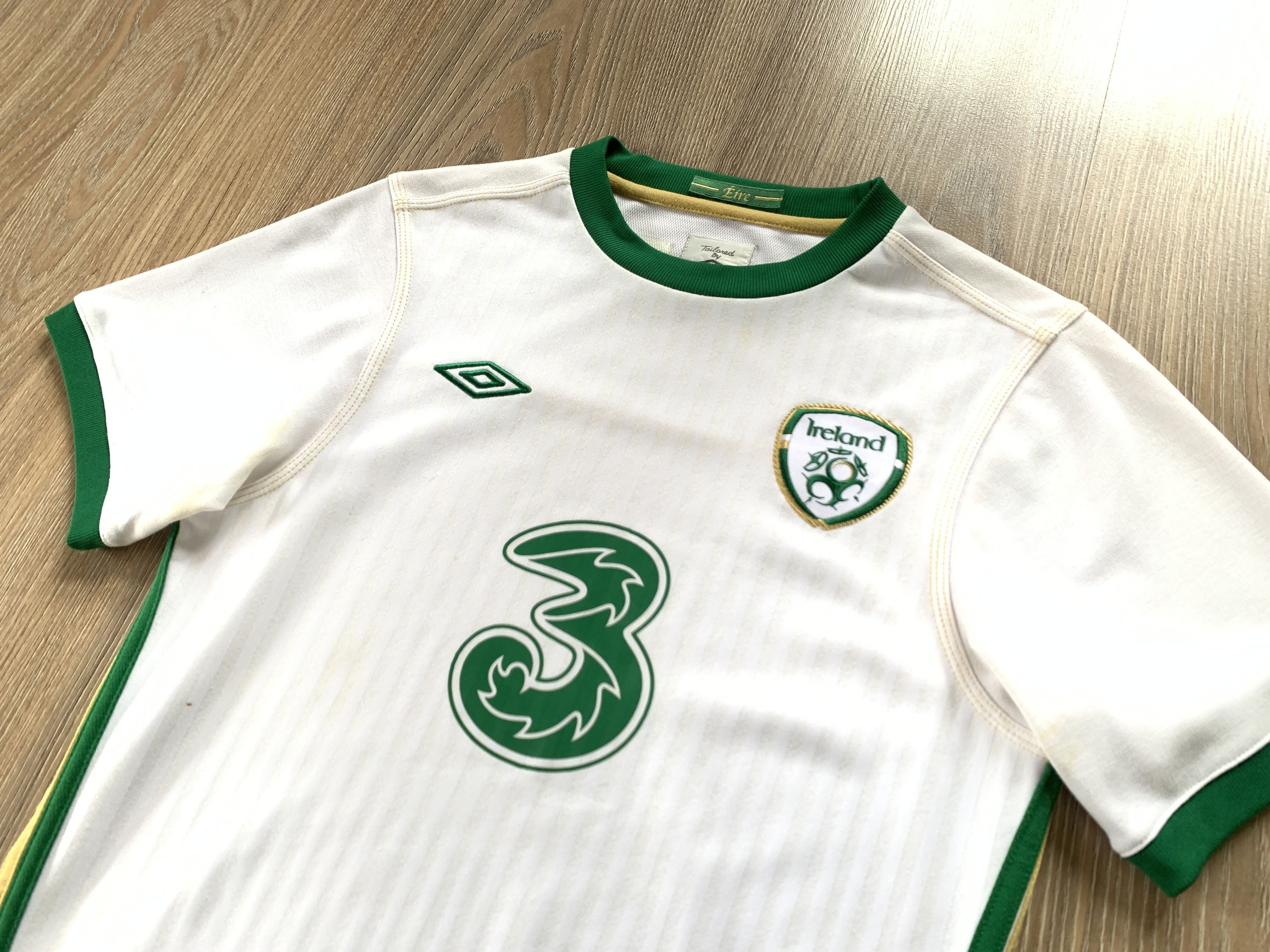 Umbro × Vintage Vintage Umbro Northern Ireland Shirt 2006-2008 Size US XXS / EU 40 - 4 Thumbnail