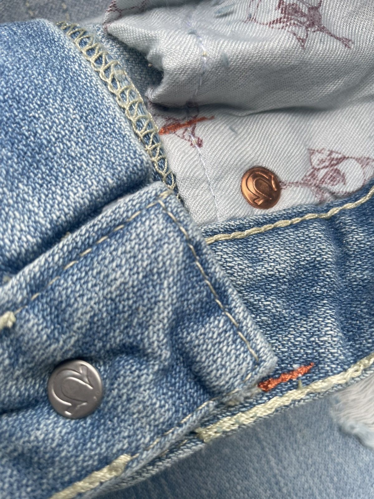 True Religion True Religion Joey Big T Distresed Denim Size 27" / US 4 / IT 40 - 13 Thumbnail