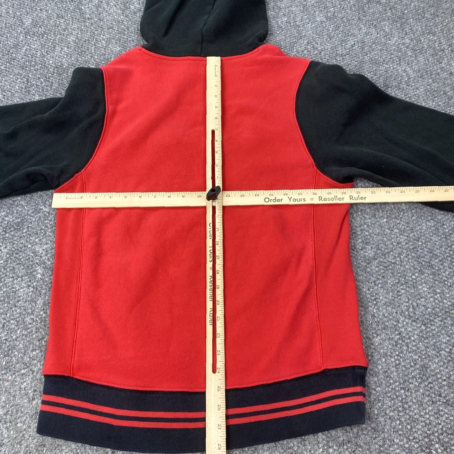 Champion VINTAGE Champion Hoodie Mens M Red Reverse Weave Embroidered Script Pullover - Graphic Print, Hooded, Pockets, Fleece, All Seasons - Mens Size US M / EU 48-50 / 2 - 7 Thumbnail