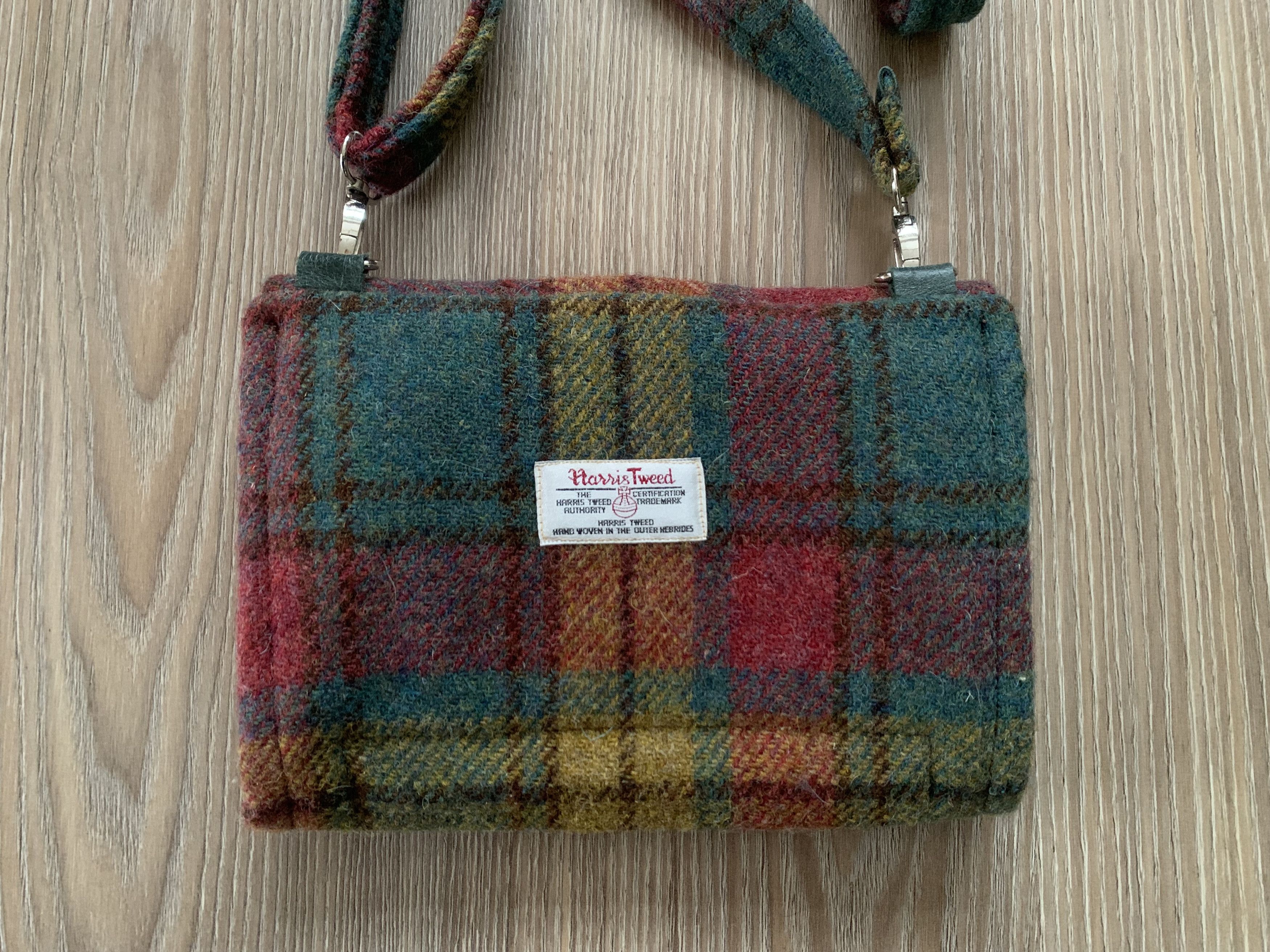 Harris Tweed Hand Made Harris Tweed Wool Shoulder Bag Size ONE SIZE - 7 Thumbnail