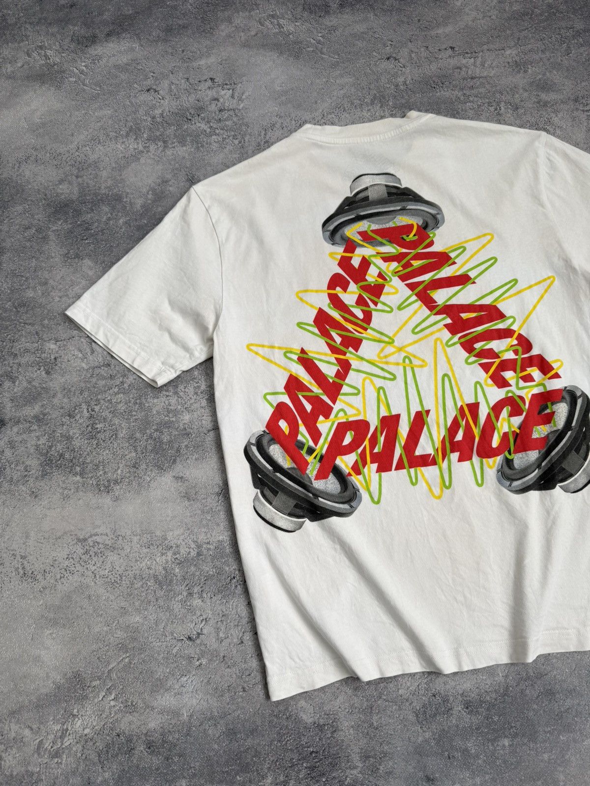 Palace Palace Speaker P-3 Big Logo T-Shirt Skateboards White Tee Size US M / EU 48-50 / 2 - 15 Thumbnail