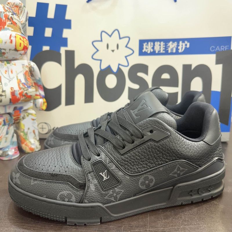Louis Vuitton Louis Vuitton Trainer Monogram Black Sneakers 0079 Size US 8 / EU 41 - 1 Thumbnail