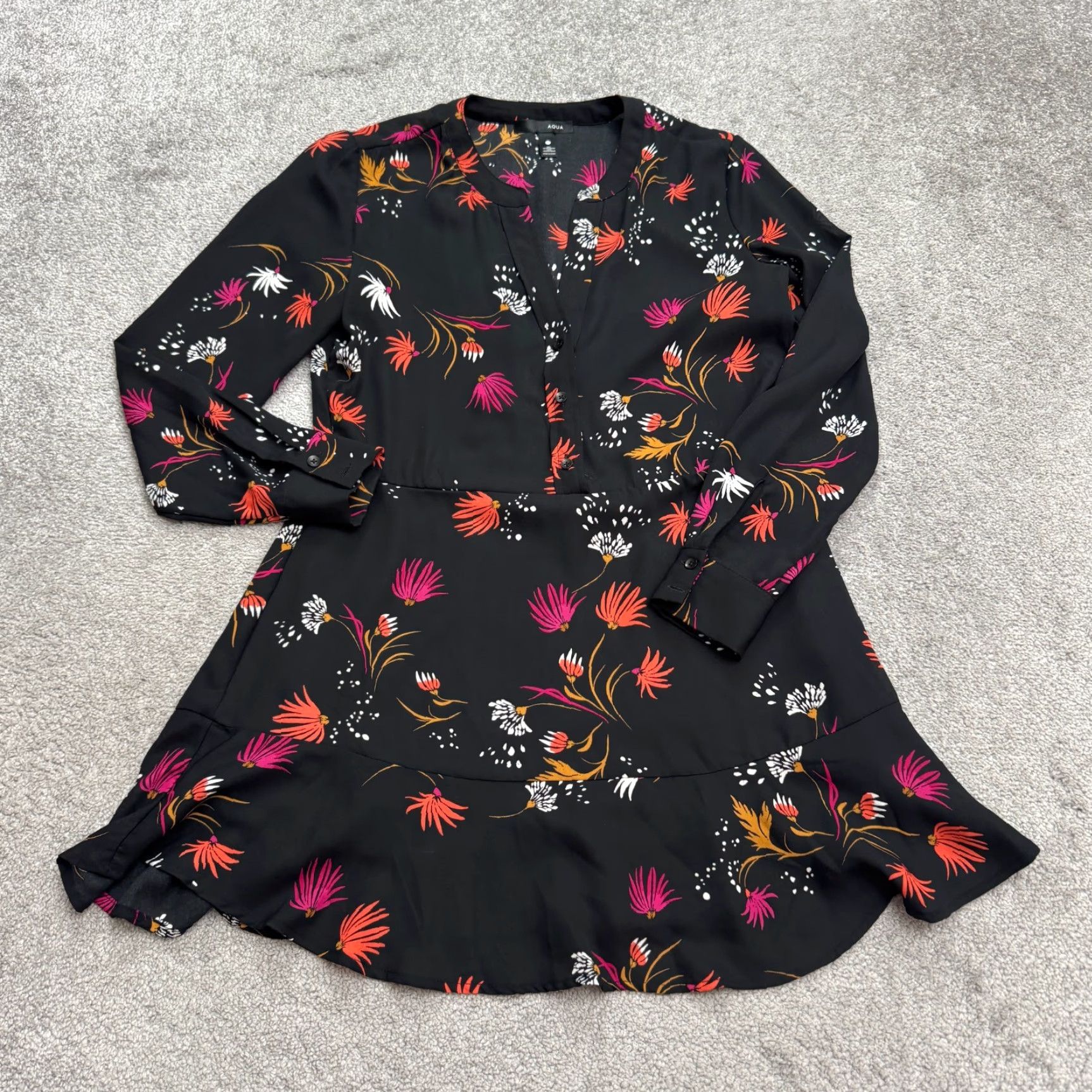 AQUA Aqua Long Sleeve Floral Ruffle Mini Dress Womens XS Black Button Up V-Neck Casual Size XS / US 0-2 / IT 36-38 - 2 Thumbnail