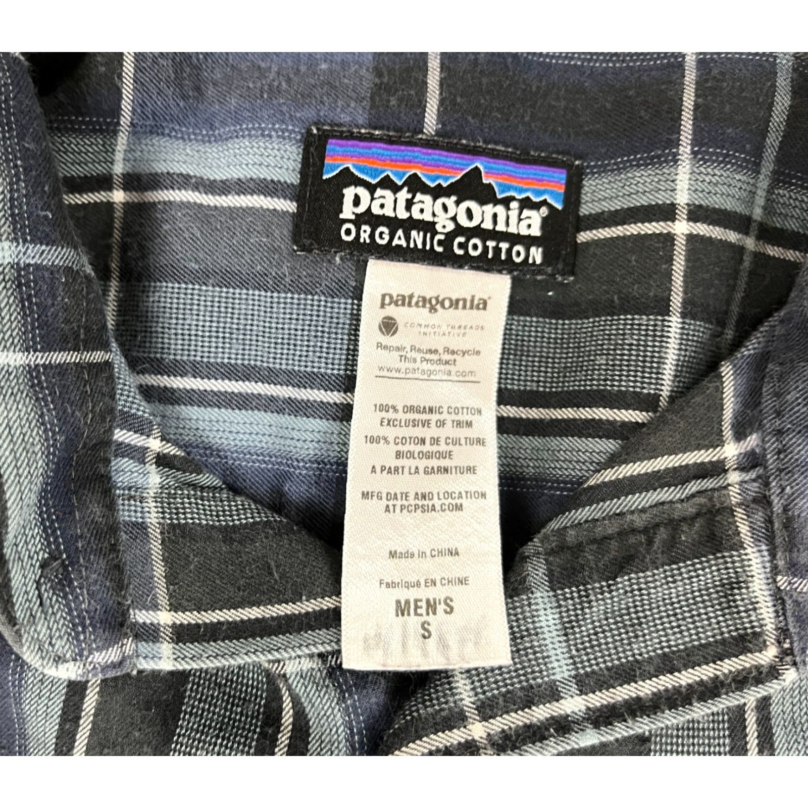 Patagonia VINTAGE Patagonia Shirt Men's Button-Up Pima Cotton Plaid 53837 Sz S Blue Size US S / EU 44-46 / 1 - 6 Thumbnail