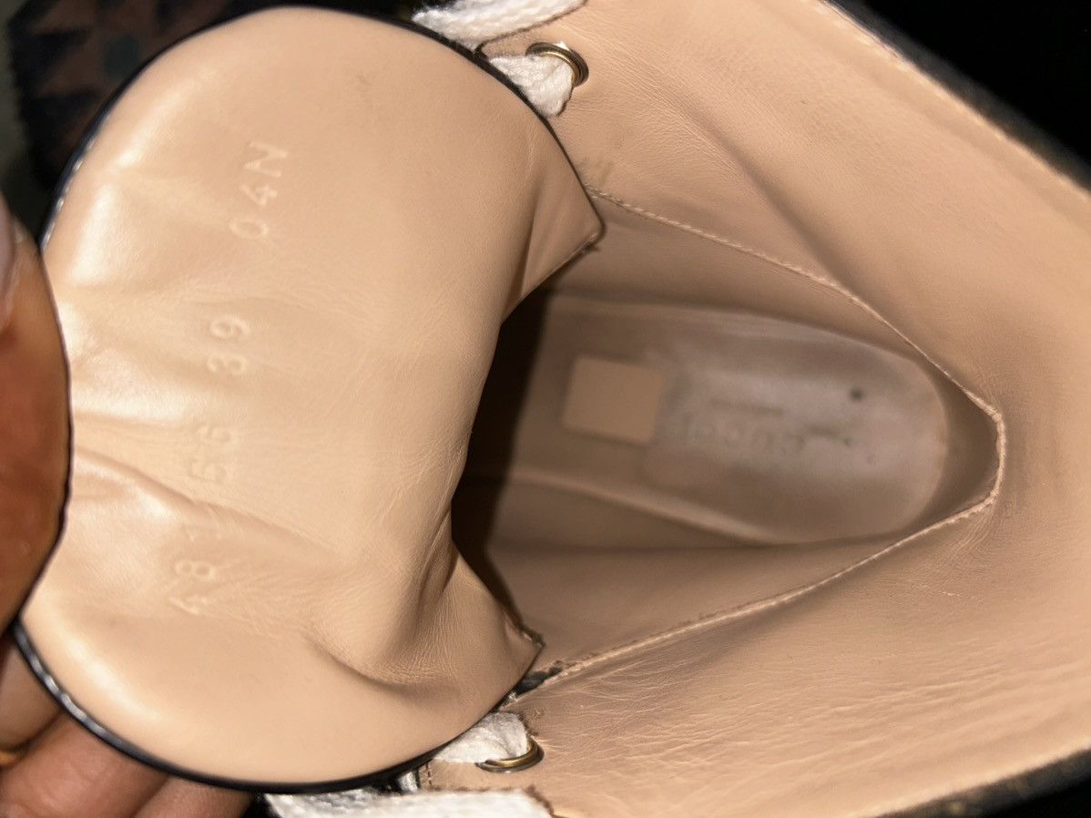Gucci Gucci very gently used leather sylvie boot size 39 Size US 9 / IT 39 - 10 Thumbnail