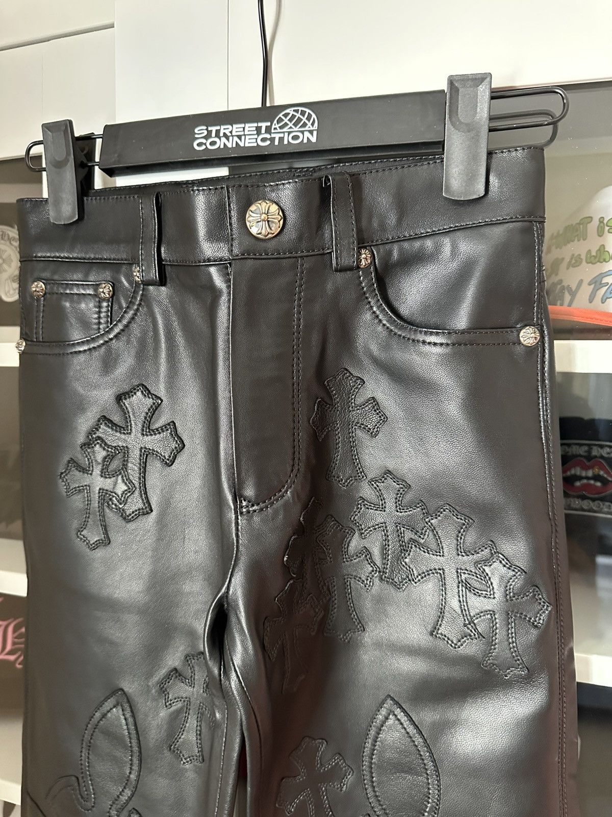 Chrome Hearts CHROME HEARTS KIDS YOUTH LEATHER FLEURKNEE CROSS PATCH PANT Size US 26 / EU 42 - 5 Thumbnail