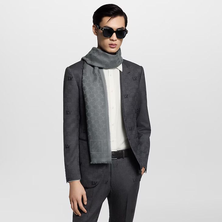 Louis Vuitton LV Fishnet Stole - 200 x 72 cm Size ONE SIZE - 2 Thumbnail