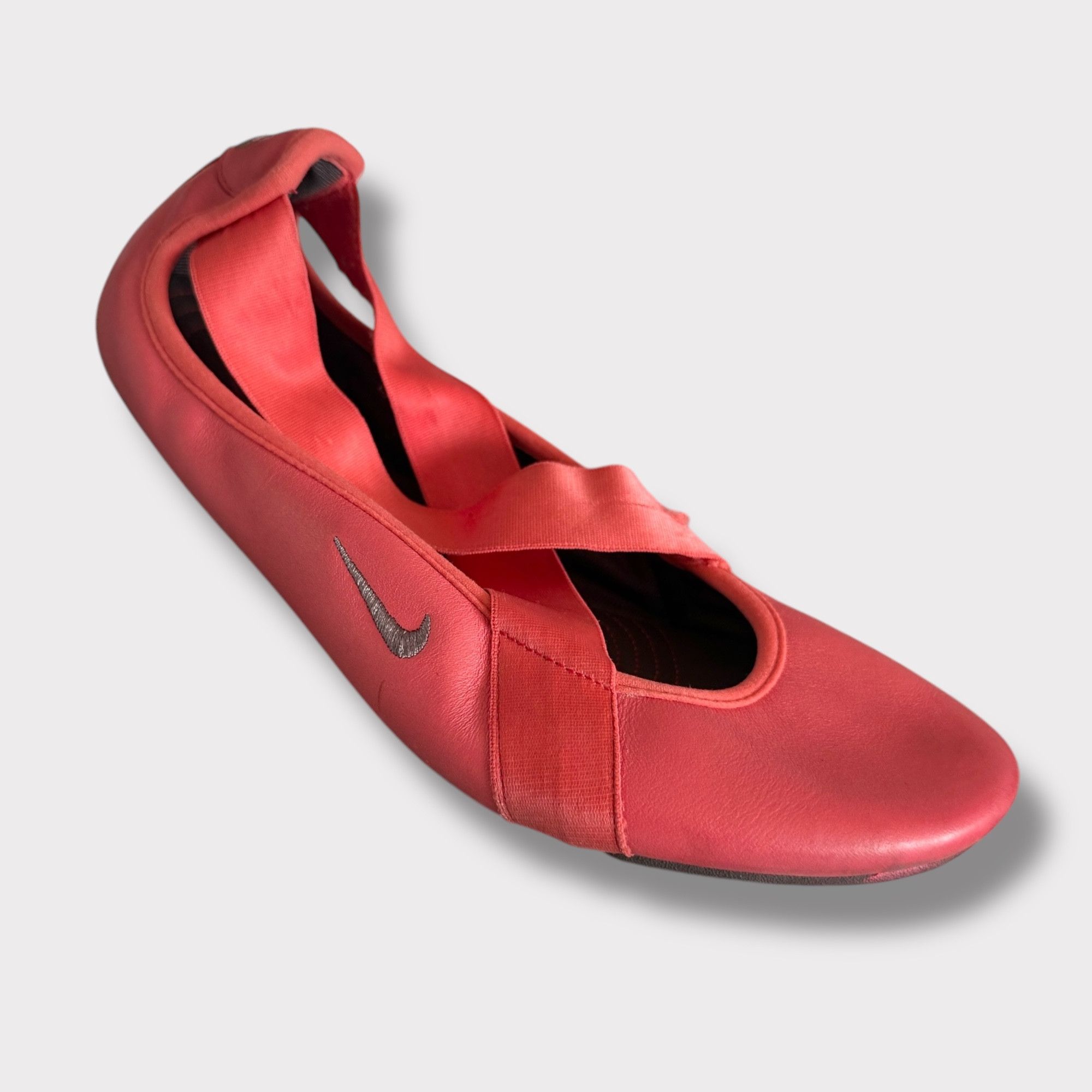Nike Iconic Nike Vintage Ballet Flats Sneakers Balletcore Size US 6.5 / IT 36.5 - 4 Thumbnail