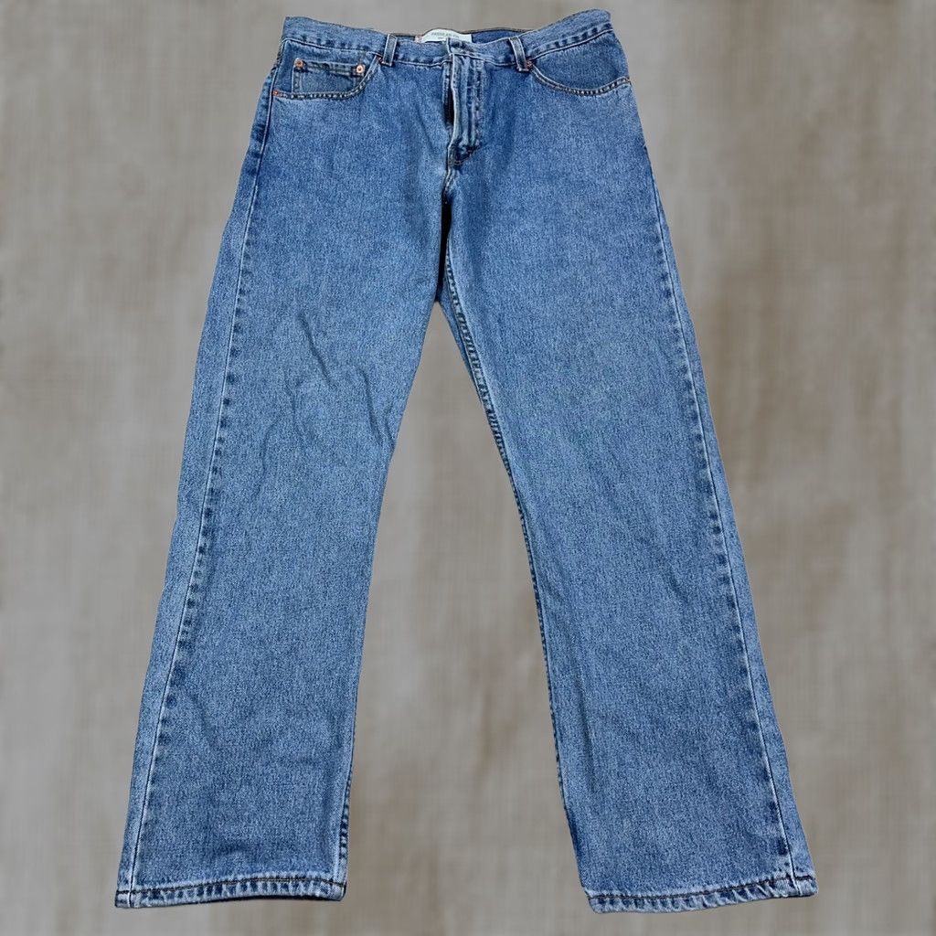 Levi's VINTAGE Levi's 505 Jeans Men 36x32 Straight Regular Medium Wash Blue Denim jeans 5-Pocket Mens 90s 2000s Size US 36 / EU 52 - 1 Thumbnail
