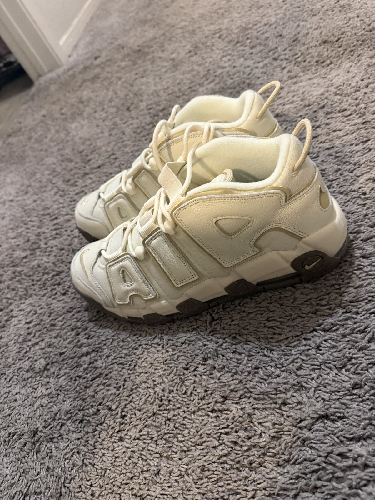 Nike Nike Air More uptempo Size US 12 / EU 45 - 1 Thumbnail