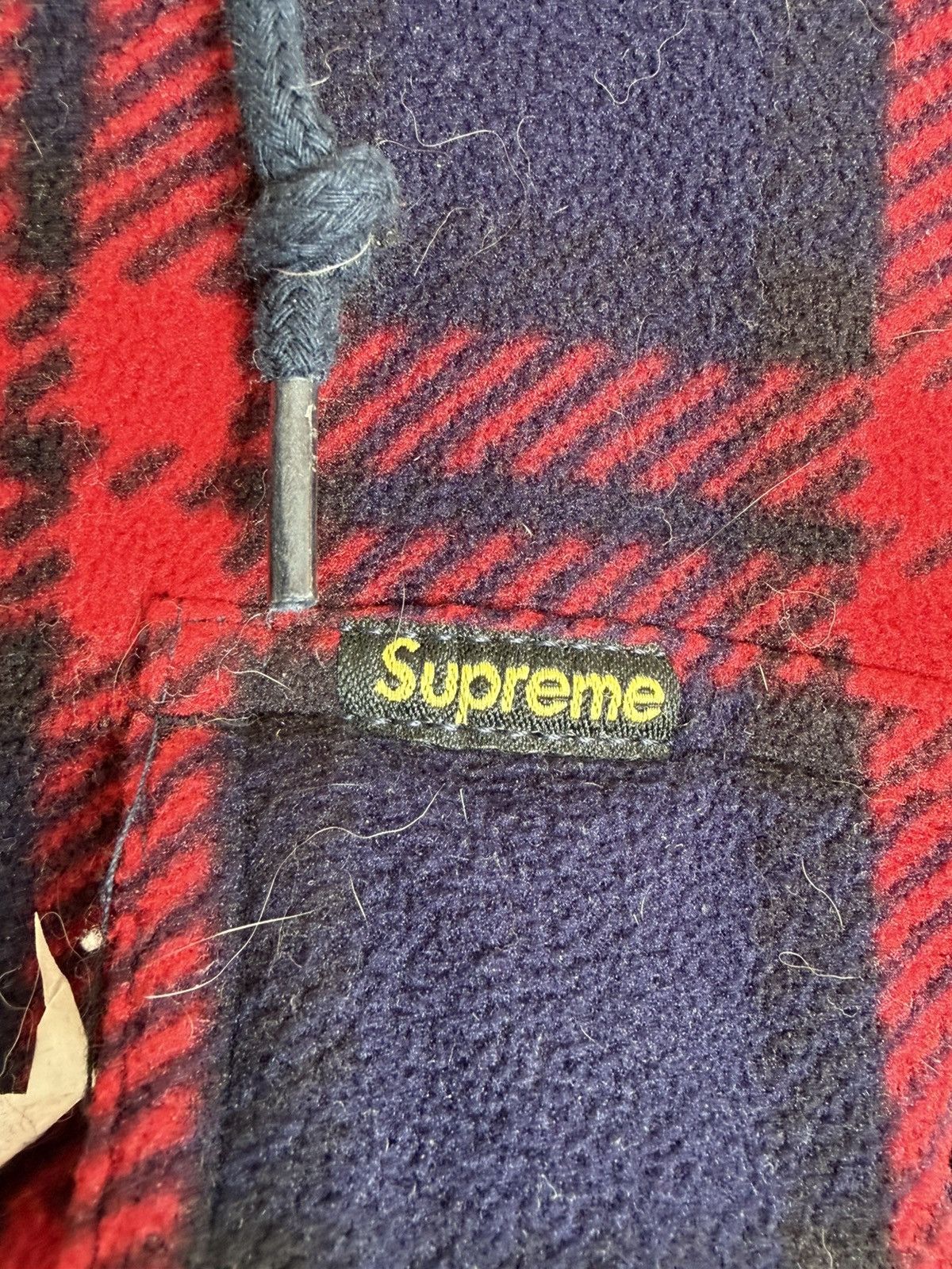 Supreme Supreme Hooded Plaid Workshirt Fleece Red/Navy Size US XL / EU 56 / 4 - 3 Thumbnail