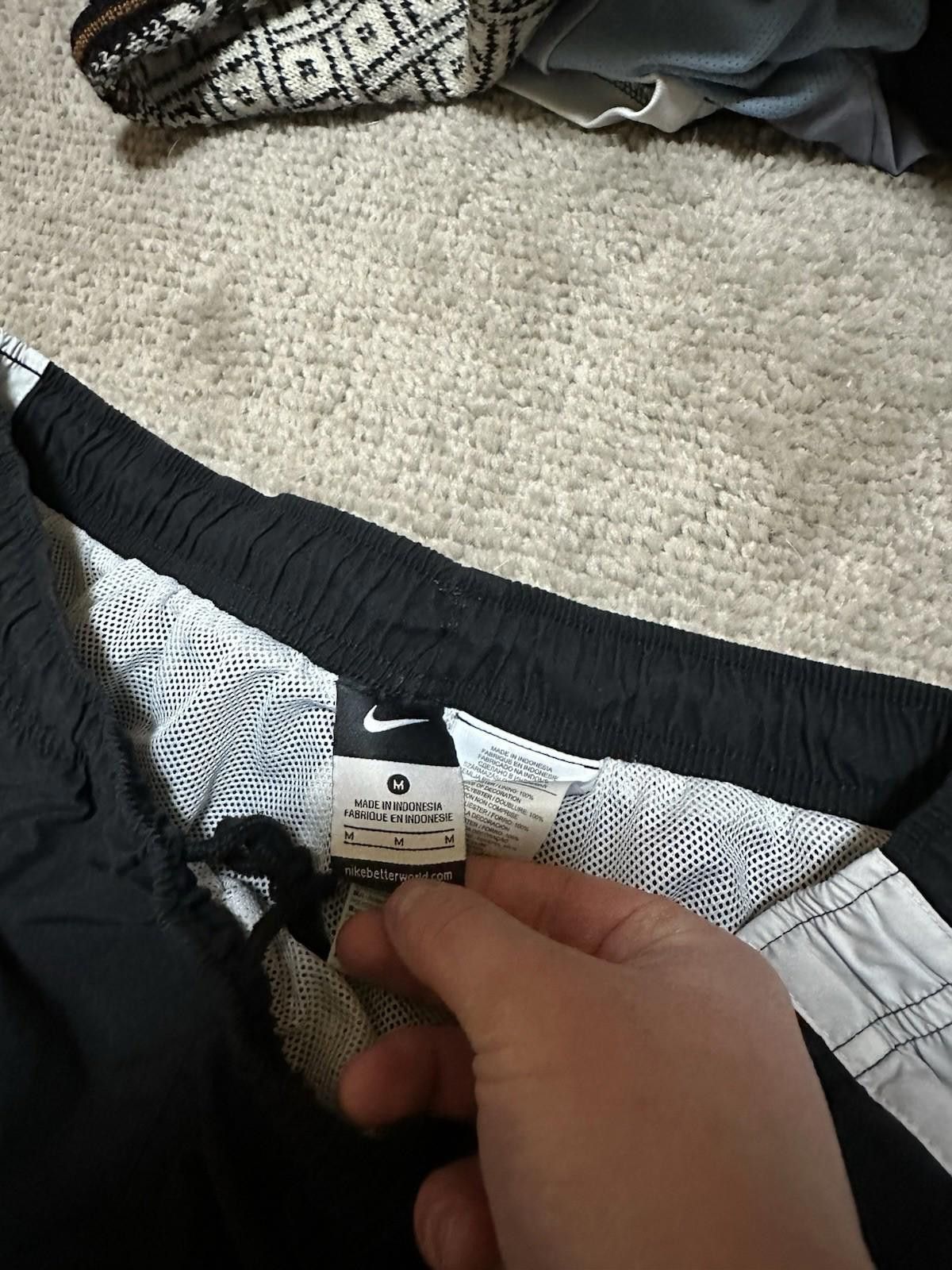 Nike Vintage Nike Track Pant Size M Size US 32 / EU 48 - 5 Thumbnail
