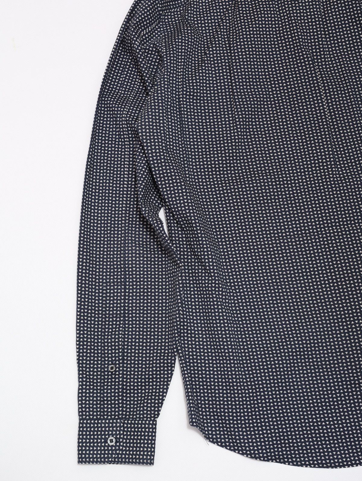 Gucci Gucci Triangle Pattern Printed Long Sleeve Shirt Cotton Size US S / EU 44-46 / 1 - 13 Thumbnail