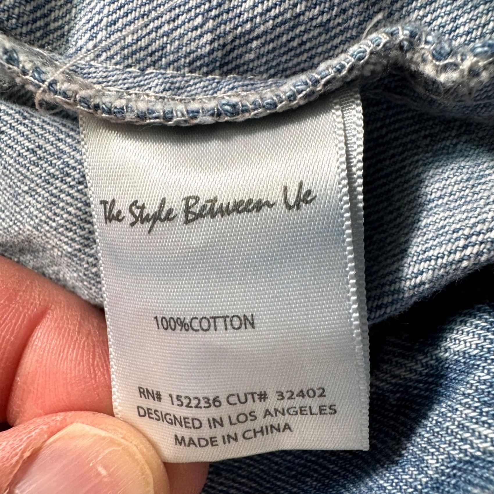 Denime Item Specifications: Size: 8.5 Size XXL / US 16-18 / IT 52-54 - 4 Thumbnail