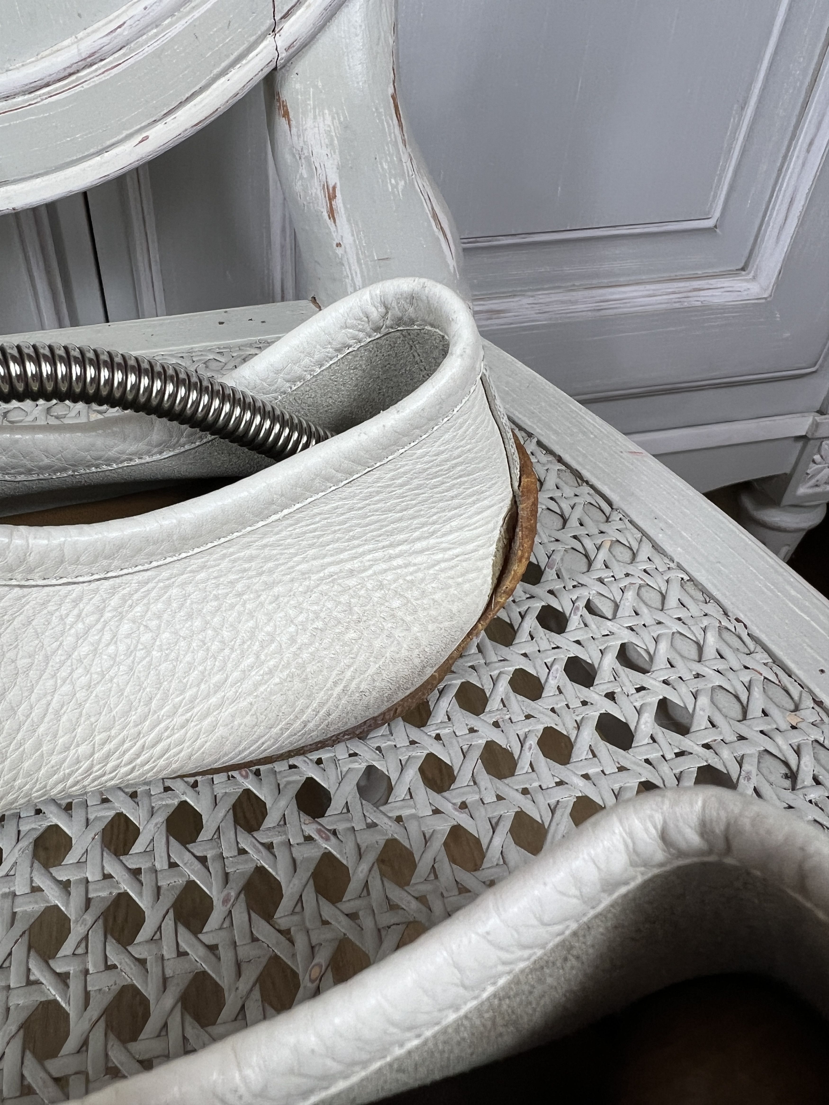 Gucci GUCCI WHITE CASUAL SHOES 90S Size US 10 / EU 43 - 3 Thumbnail
