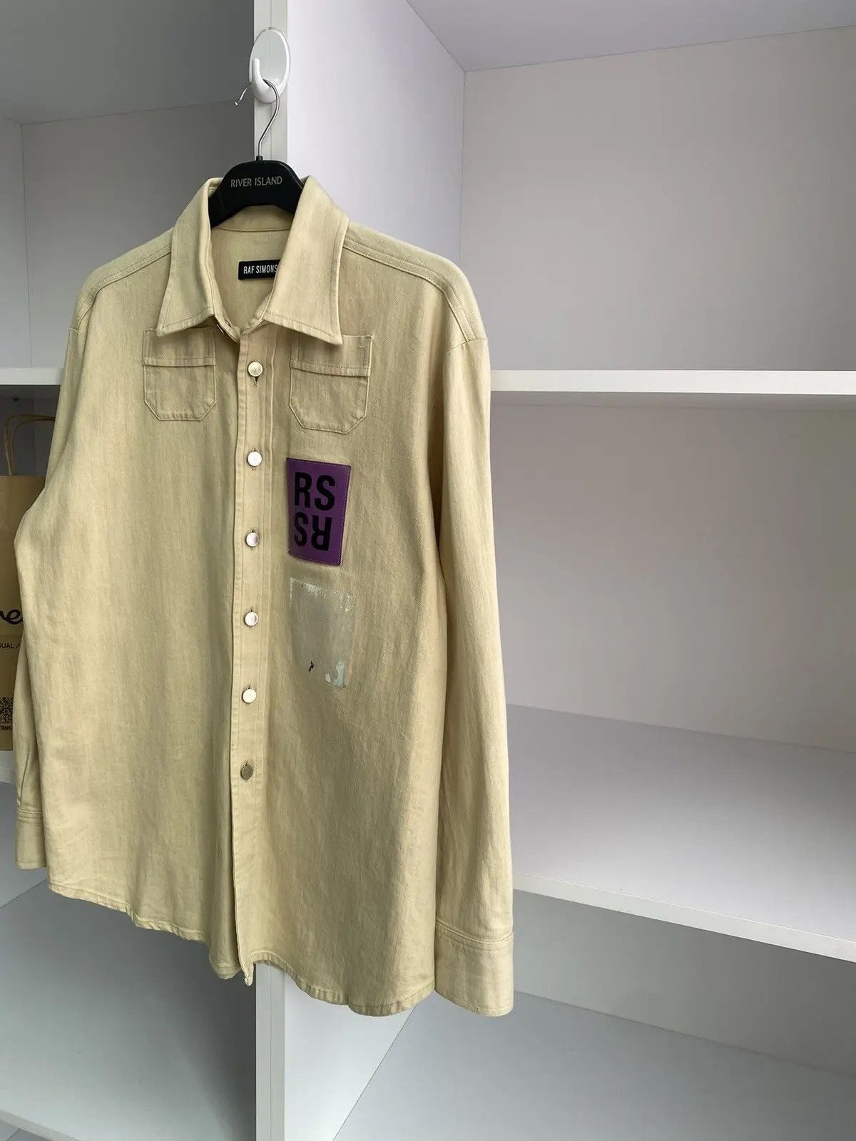 Raf Simons × Vintage Vintage Raf Simons 15SS Two Pocket RS Walker Patch Shirt Size US L / EU 52-54 / 3 - 9 Thumbnail