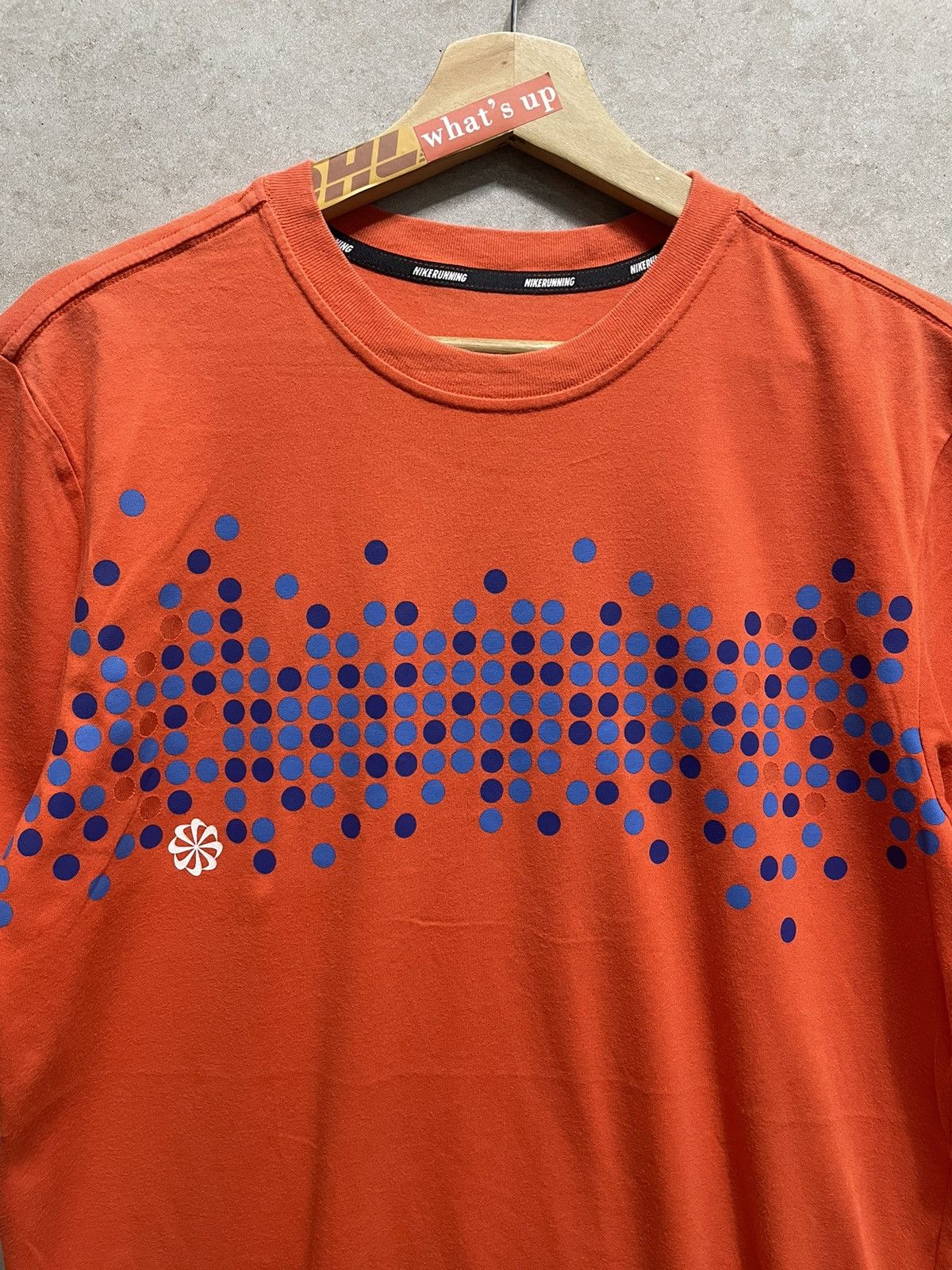Nike × Vintage Vintage Y2K Nike Pinwheel Tee Size US M / EU 48-50 / 2 - 2 Thumbnail