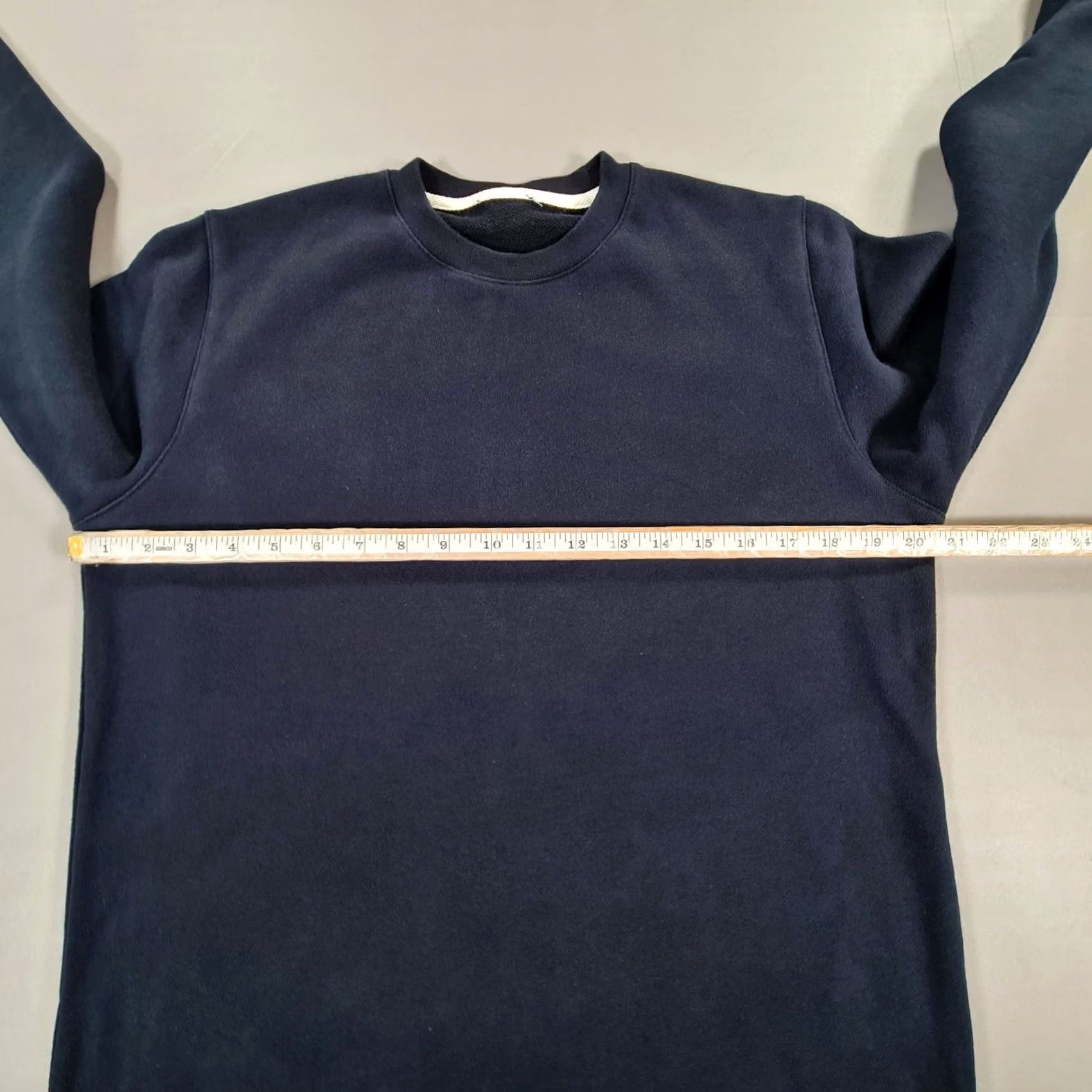 Norse Projects Norse Projects Mens Sweatshirt Navy Blue Medium Classics Crew Sweater Size US M / EU 48-50 / 2 - 4 Thumbnail