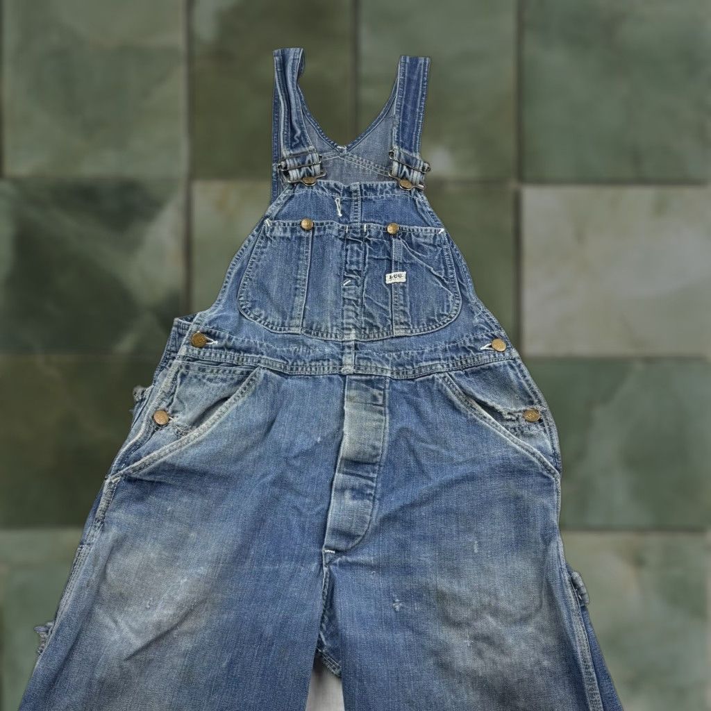 VINTAGE Lee Overalls Jeans Adult Large Blue 1940s Thrashed Denim Union Made USA Mens