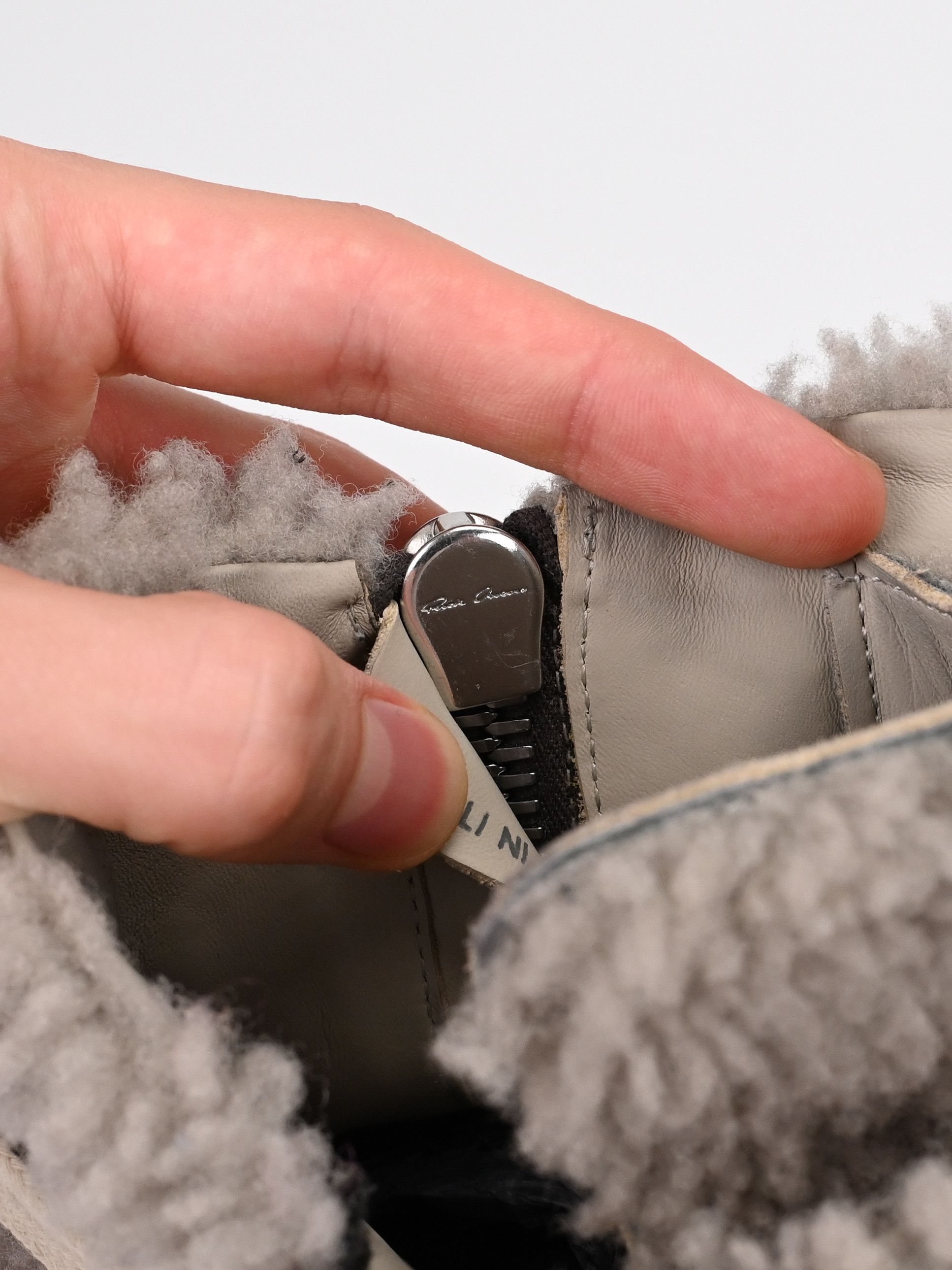 Rick Owens Shearling Zebra Ramones Size US 11 / EU 44 - 16 Thumbnail