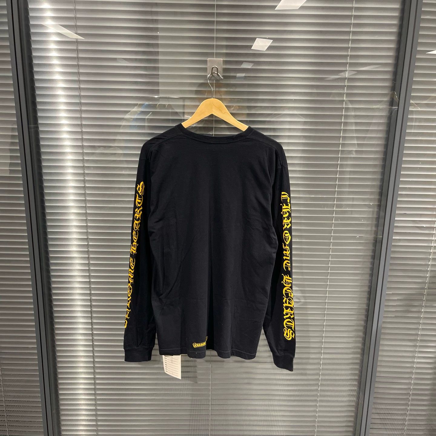 Chrome Hearts Chrome Hearts Classic Yellow Dagger Om Longsleeve L Mint Size US L / EU 52-54 / 3 - 2 Thumbnail