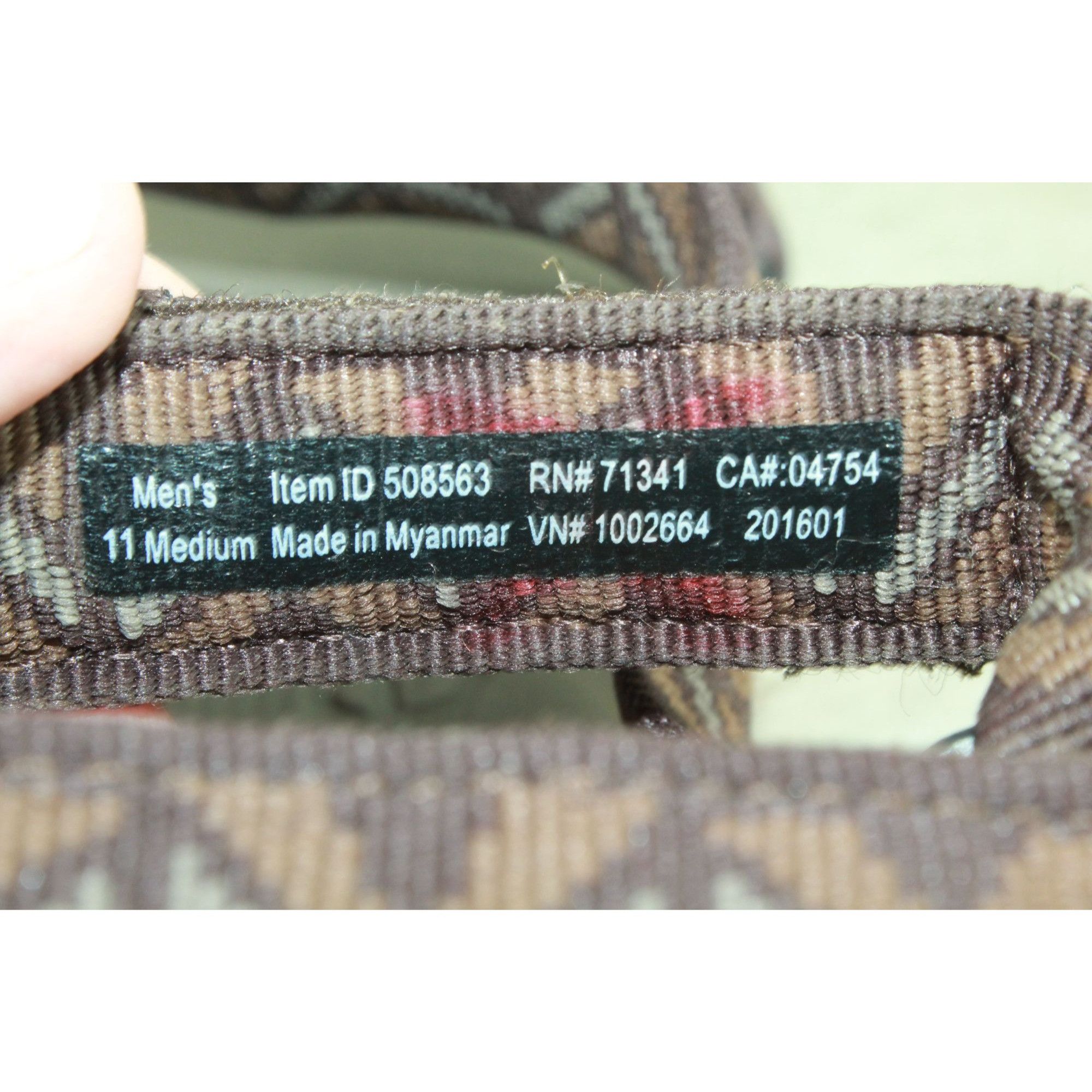 L.L. Bean LL Bean Brown Nylon Hook Loop Outdoor Sandals Size US 11 / EU 44 - 8 Thumbnail