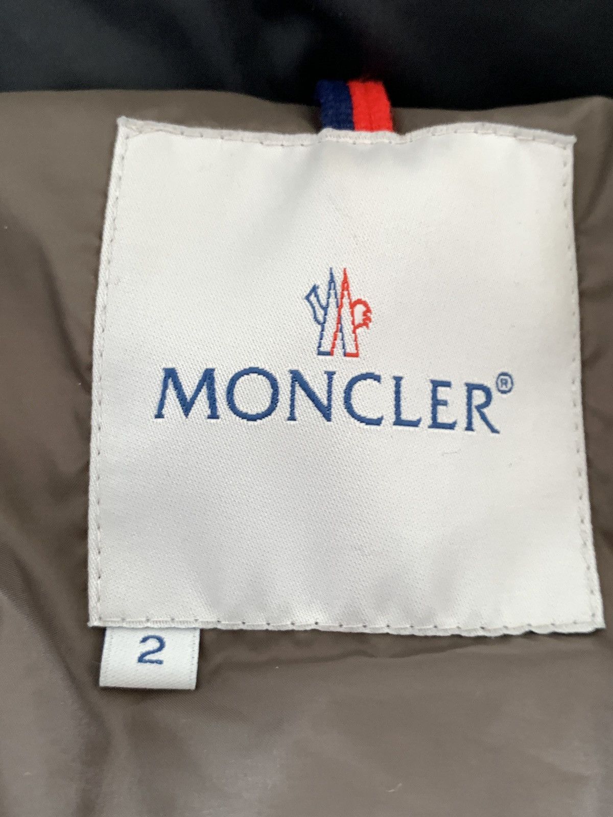 Moncler Moncler puffer hooded down parka fur rod rethel Size US L / EU 52-54 / 3 - 12 Thumbnail