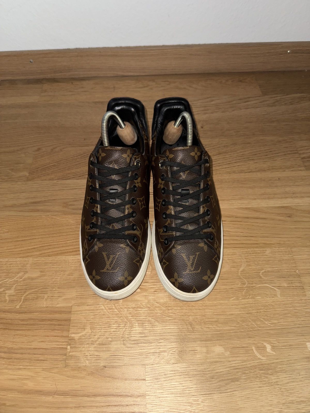 Louis Vuitton Louis Vuitton Sneaker Size US 7 / EU 40 - 7 Thumbnail