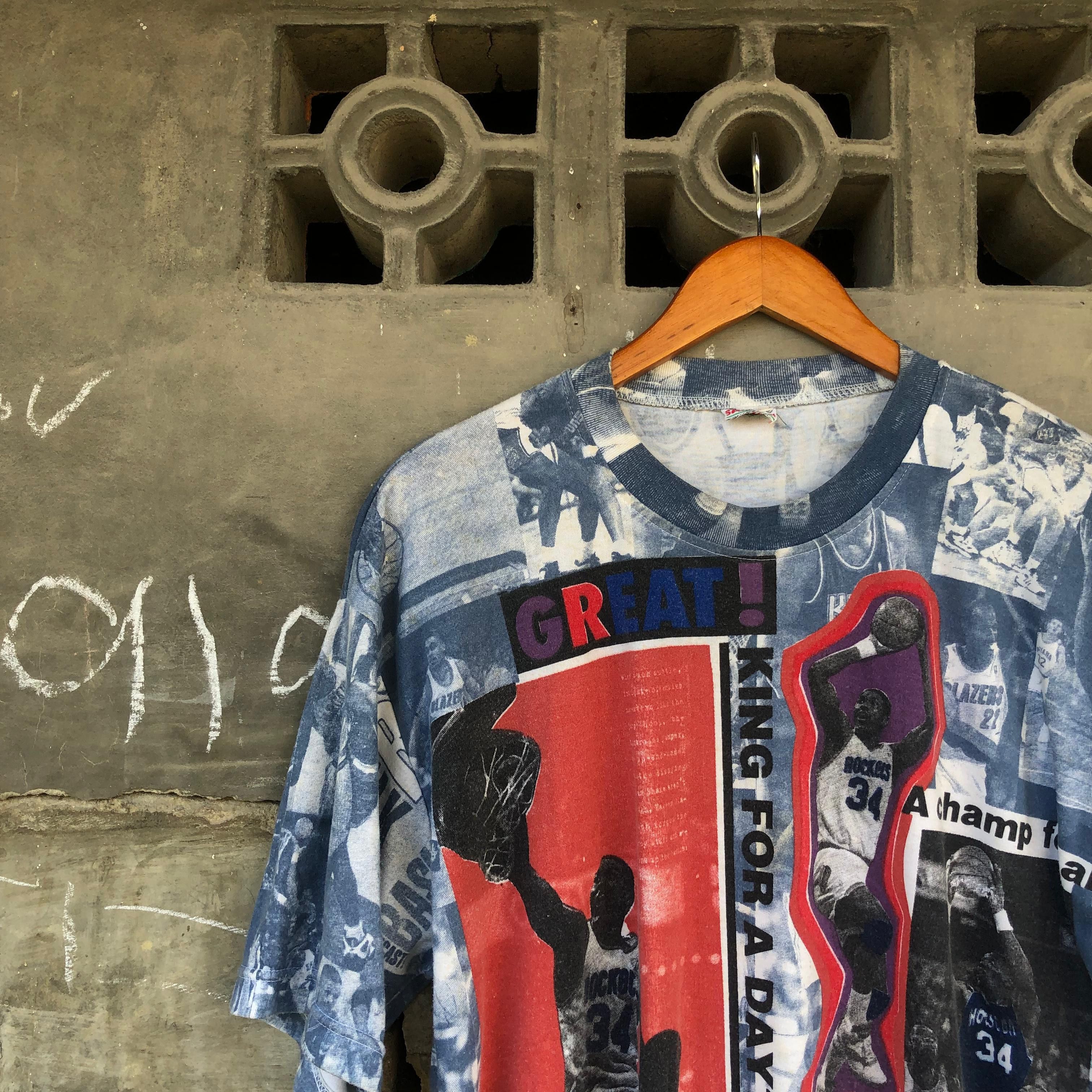 RARE Vintage AOP Hakeem Olajuwon